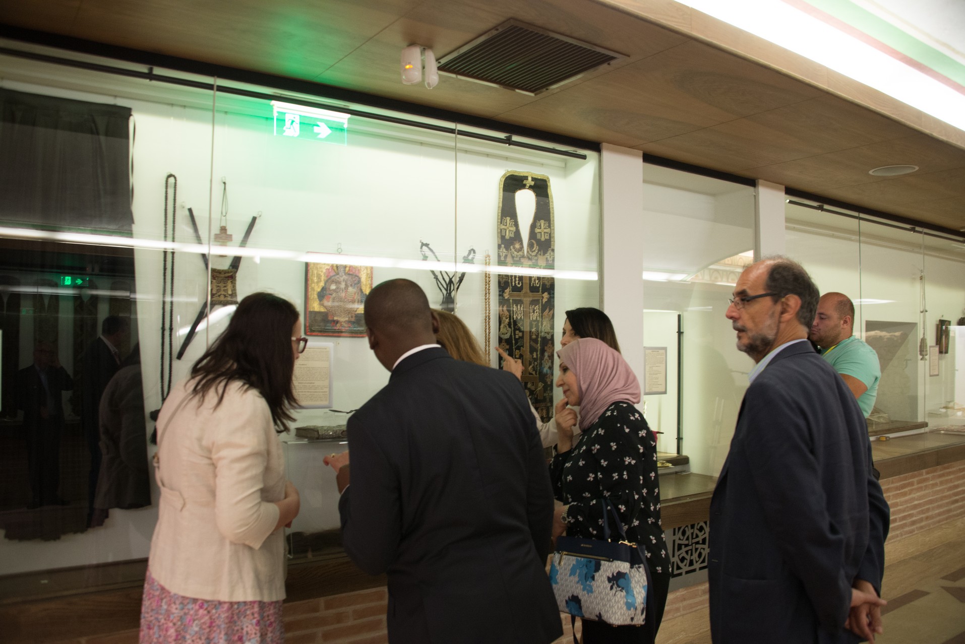 Reprezentanți din 22 de ambasade, în vizită la Ansamblul Mitropolitan din Iași