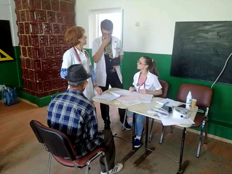 Parohia Fundu Tutovei a implementat proiectul „Sănătatea în mediul rural“ Parohia Fundu Tutovei a implementat proiectul „Sănătatea în mediul rural“