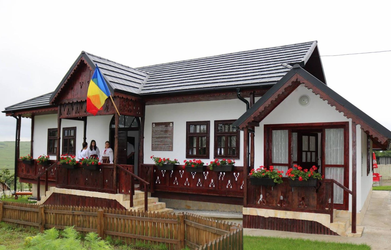 „Stănița, simbol al etnografiei poporului român” „Stănița, simbol al etnografiei poporului român”