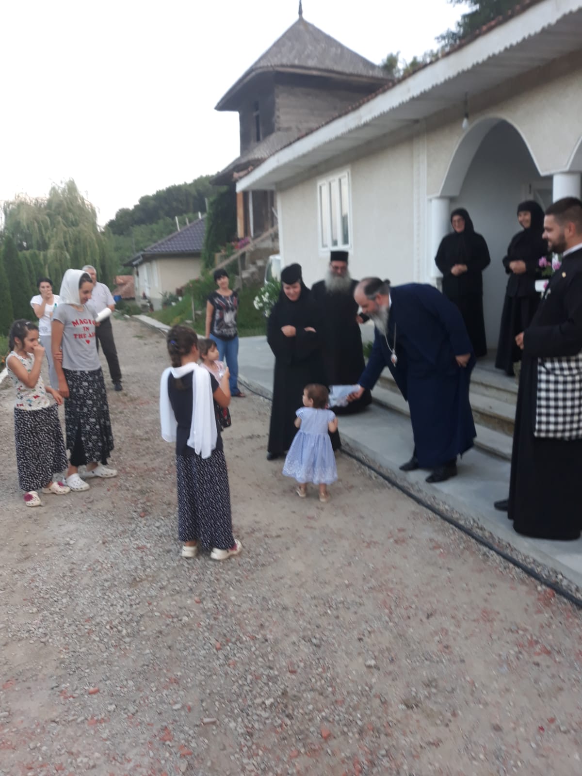 Prima biserică din Episcopia Hușilor cu hramul „Cinstirea Sfintei Icoane a Maicii Domnului Prodromița”