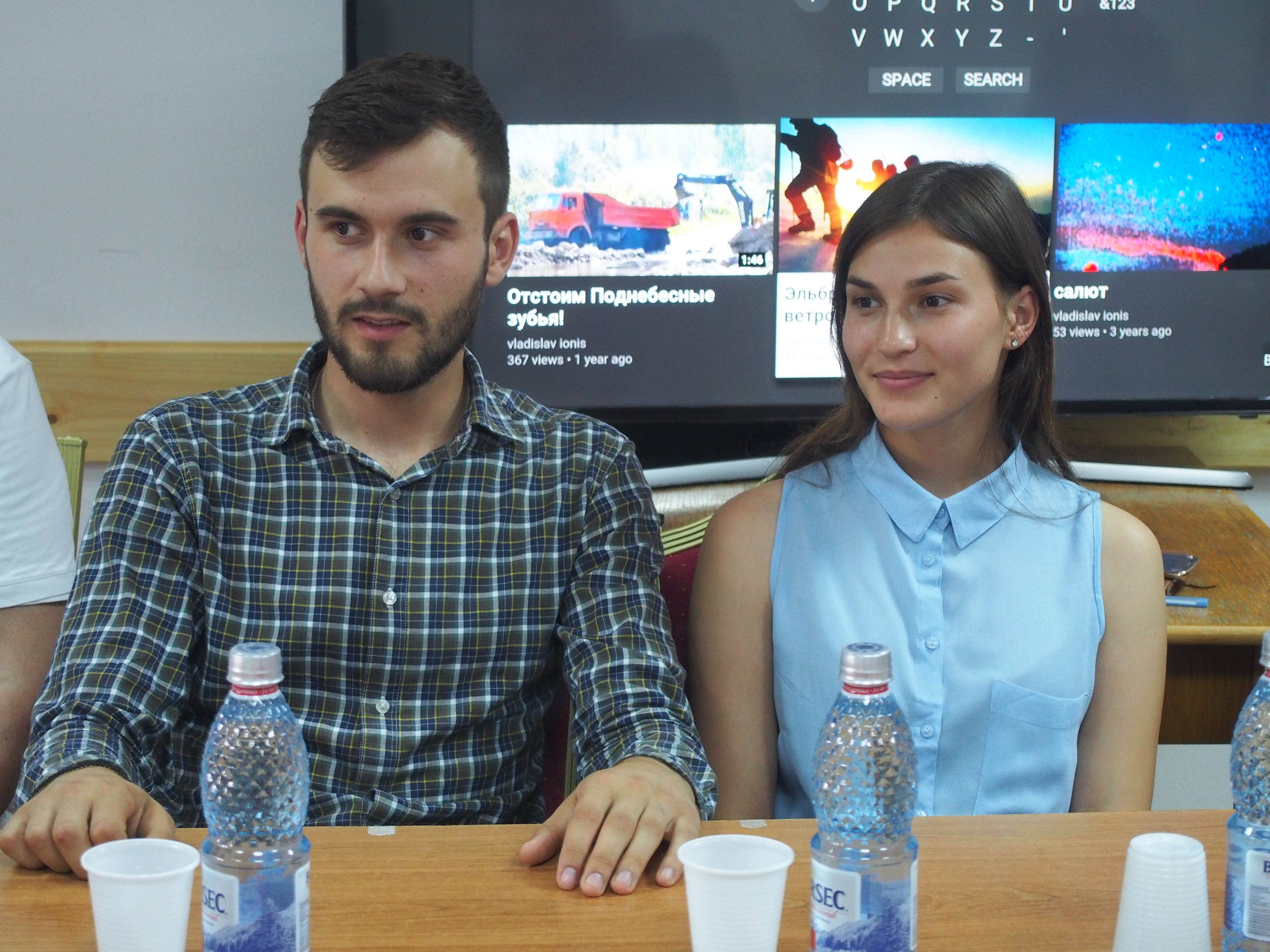 Tinerii din Siberia salută tinerii din Iaşi