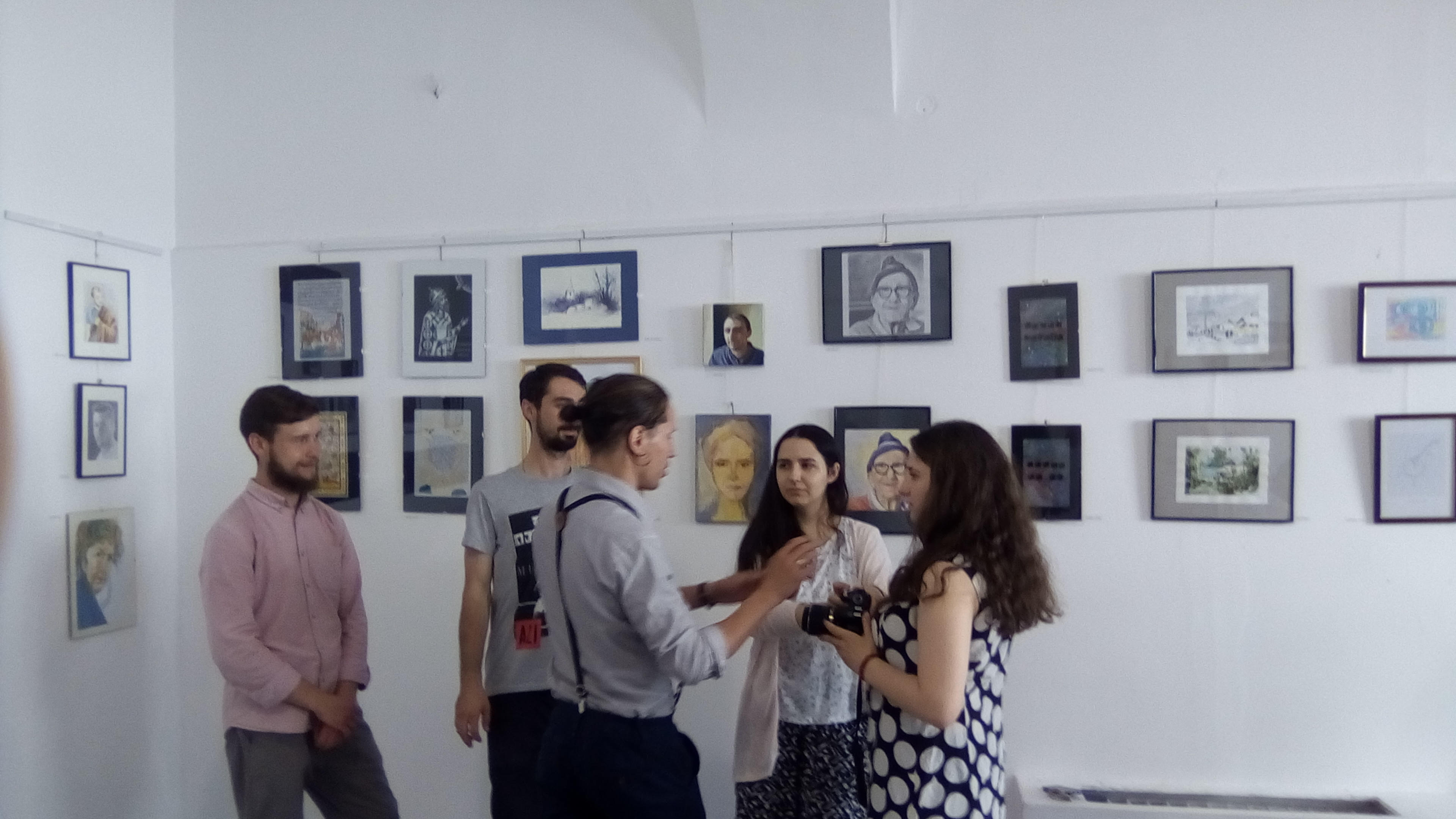 „Iluminări din Nevăzut” - expoziţie a studenţilor teologi ieşeni la Galeriile de Artă „Nicolae Tonitza”