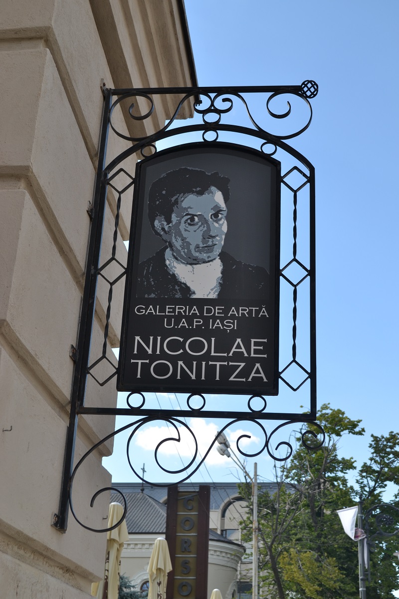 „Iluminări din Nevăzut” - expoziţie a studenţilor teologi ieşeni la Galeriile de Artă „Nicolae Tonitza”