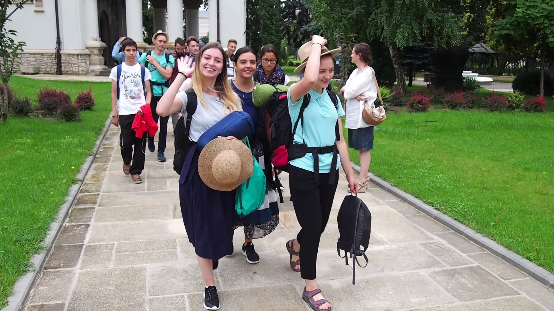 (Video) A început pelerinajul „Pe urmele Sfinților Nemțeni” 2018