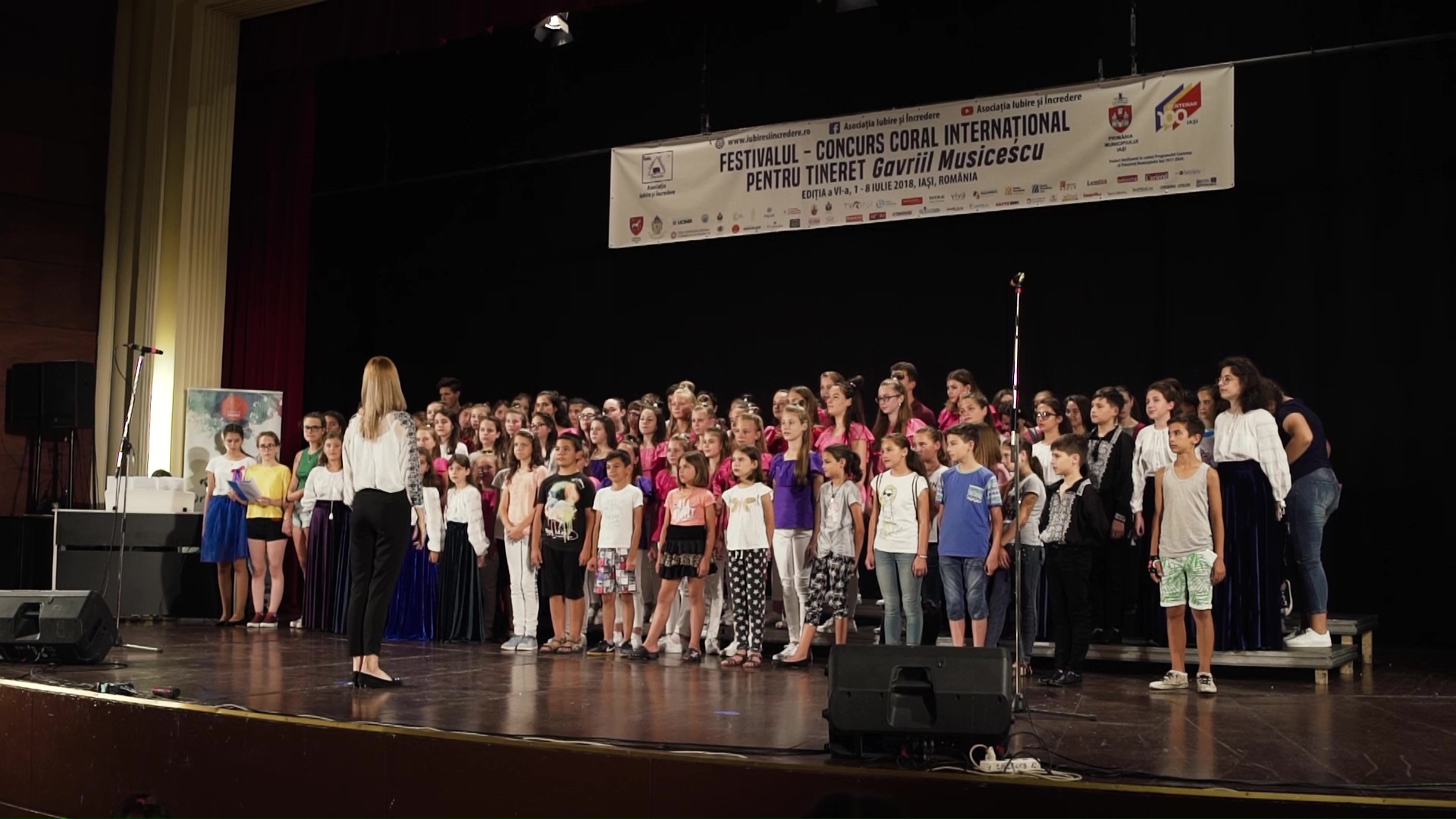 (Video) Secțiunea de concurs Coruri de copii Cantus Mundi