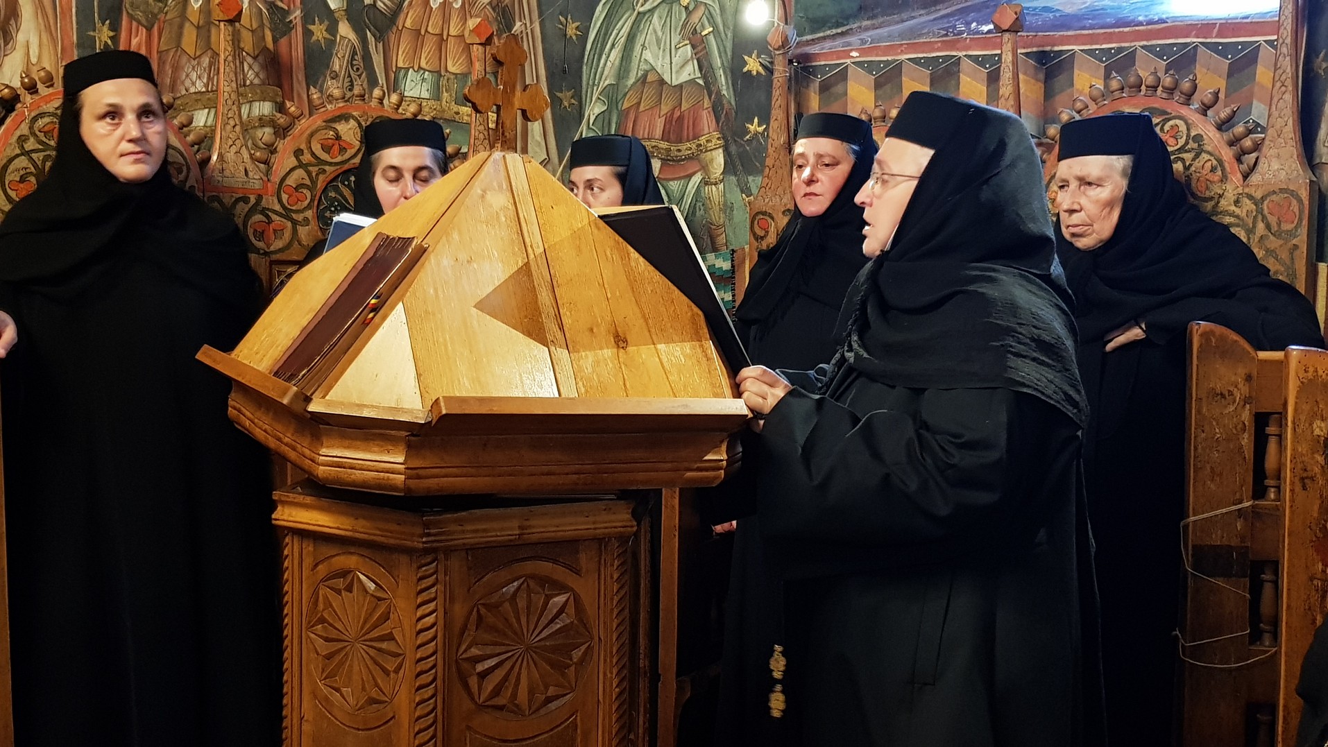 O nouă stareță la Mănăstirea Voroneț