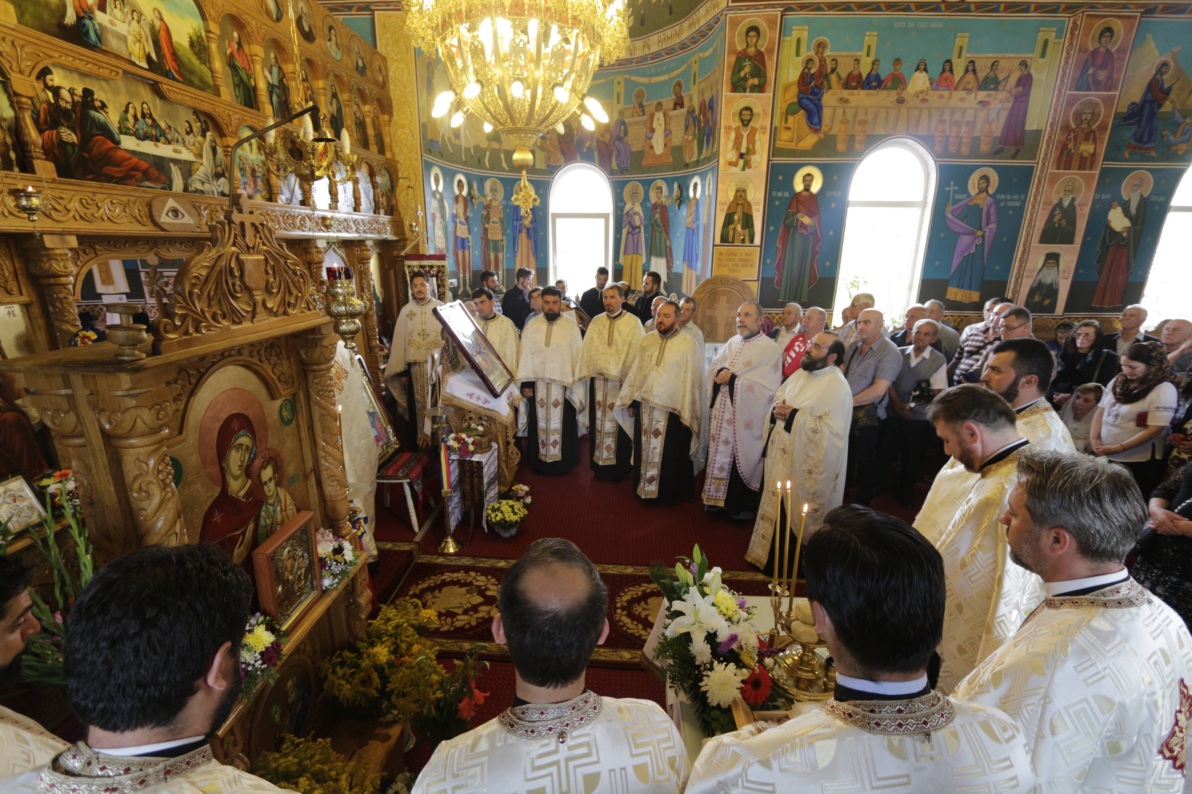 Mica parohie Homiceni din Protopopiatul Piatra-Neamț și-a sărbătorit cel de-al doilea ocrotitor