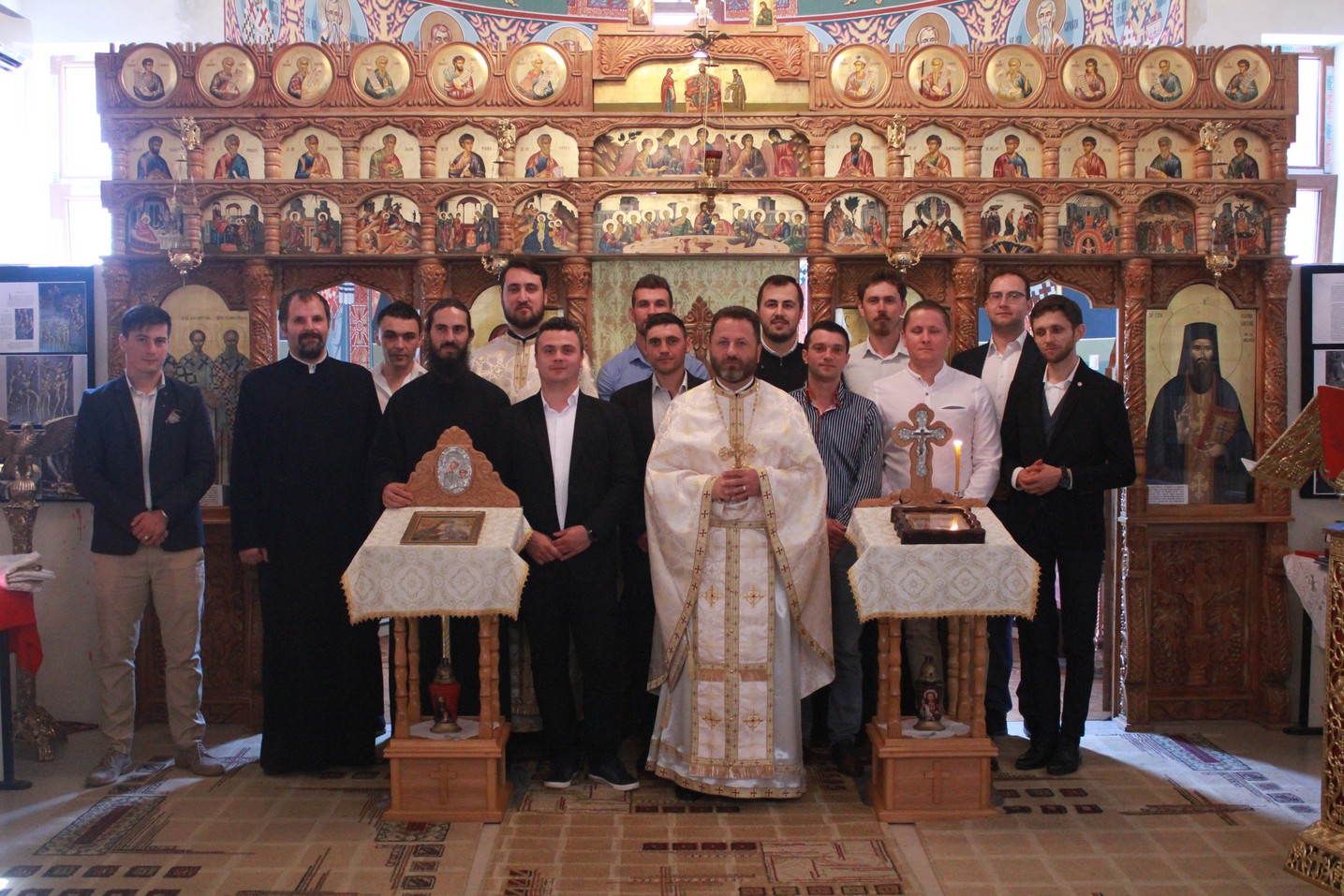 Emoţii deosebite la revederea Promoţiei 2008, la Seminarul Teologic Dorohoi