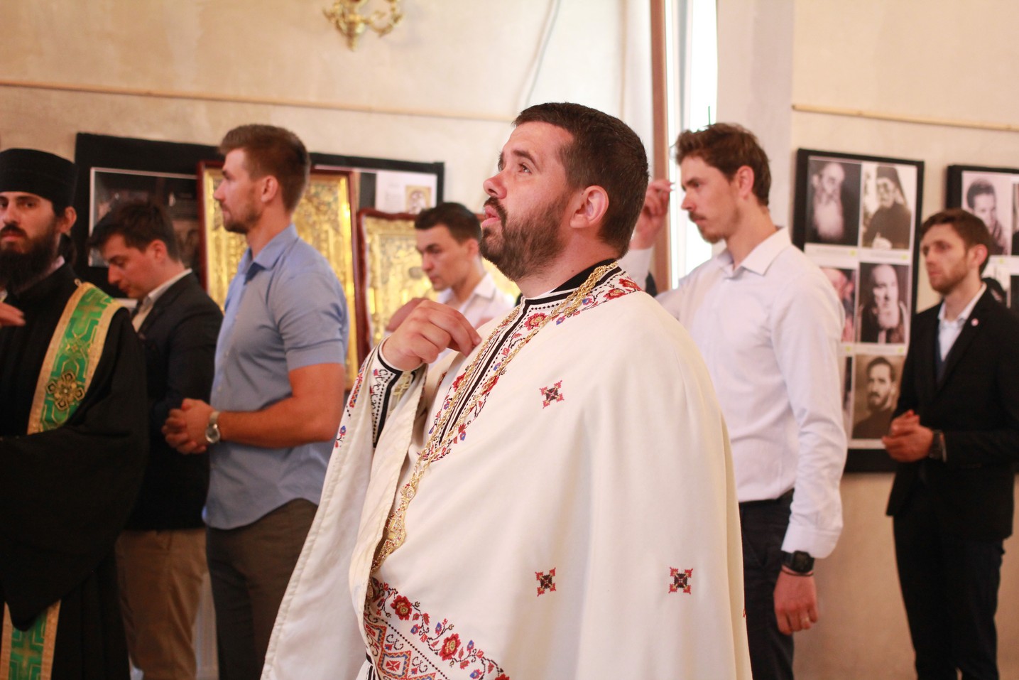 Emoţii deosebite la revederea Promoţiei 2008, la Seminarul Teologic Dorohoi