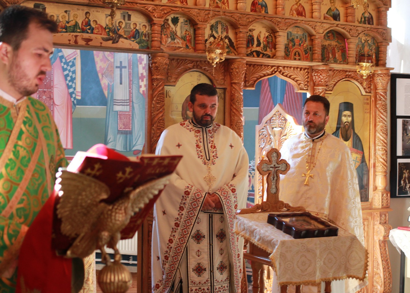 Emoţii deosebite la revederea Promoţiei 2008, la Seminarul Teologic Dorohoi