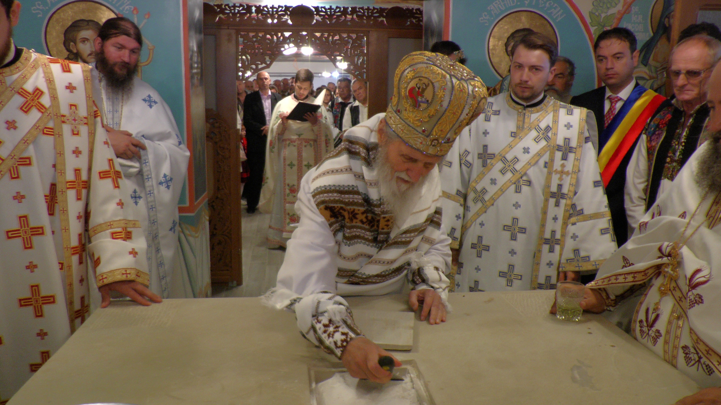 IPS Arhiepiscop Pimen, la Poiana Stampei: „Dumnezeu este Cel care desăvârşeşte lucrul mâinilor noastre”