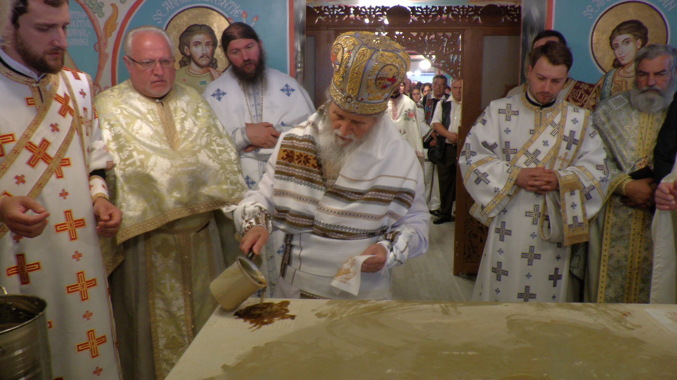 IPS Arhiepiscop Pimen, la Poiana Stampei: „Dumnezeu este Cel care desăvârşeşte lucrul mâinilor noastre”