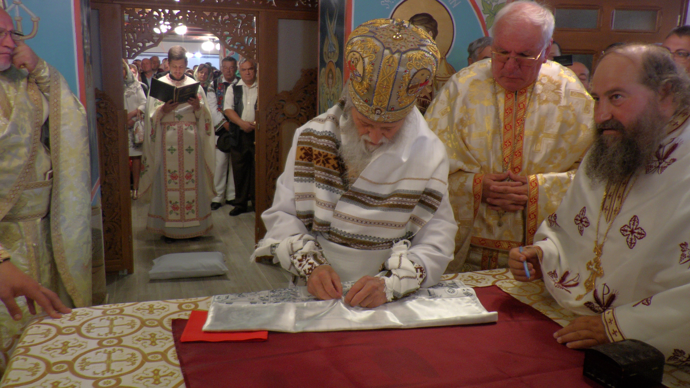 IPS Arhiepiscop Pimen, la Poiana Stampei: „Dumnezeu este Cel care desăvârşeşte lucrul mâinilor noastre”