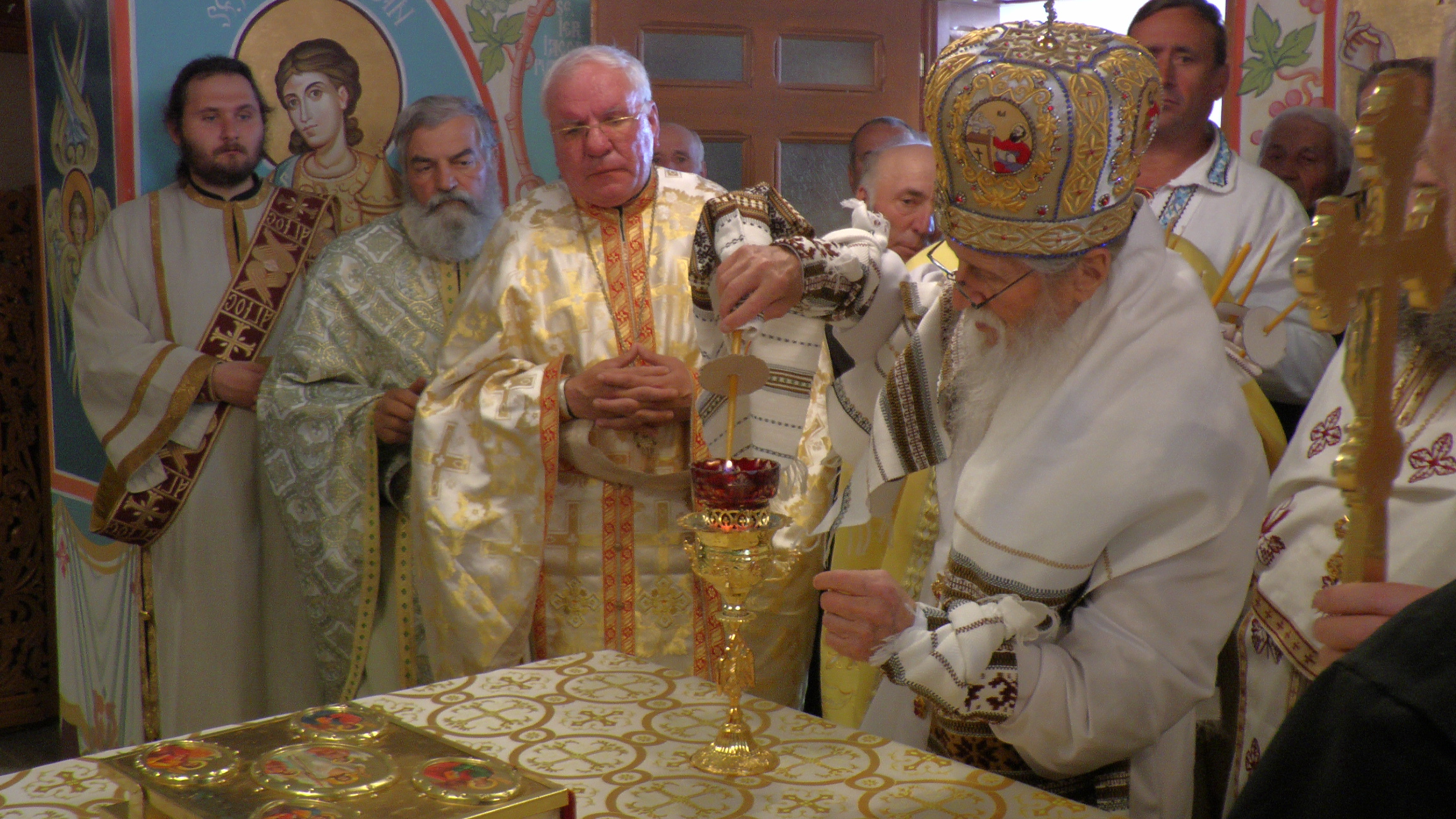 IPS Arhiepiscop Pimen, la Poiana Stampei: „Dumnezeu este Cel care desăvârşeşte lucrul mâinilor noastre”