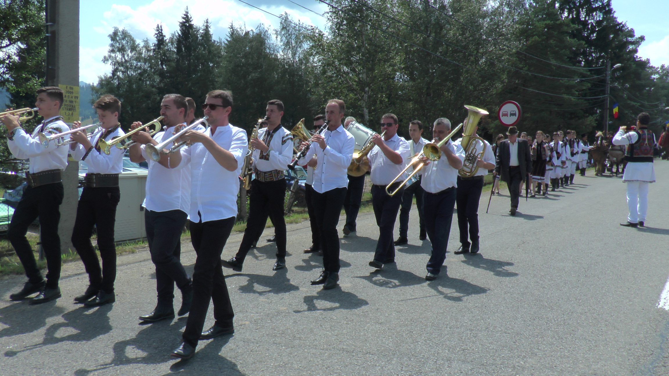 IPS Arhiepiscop Pimen, la Poiana Stampei: „Dumnezeu este Cel care desăvârşeşte lucrul mâinilor noastre”