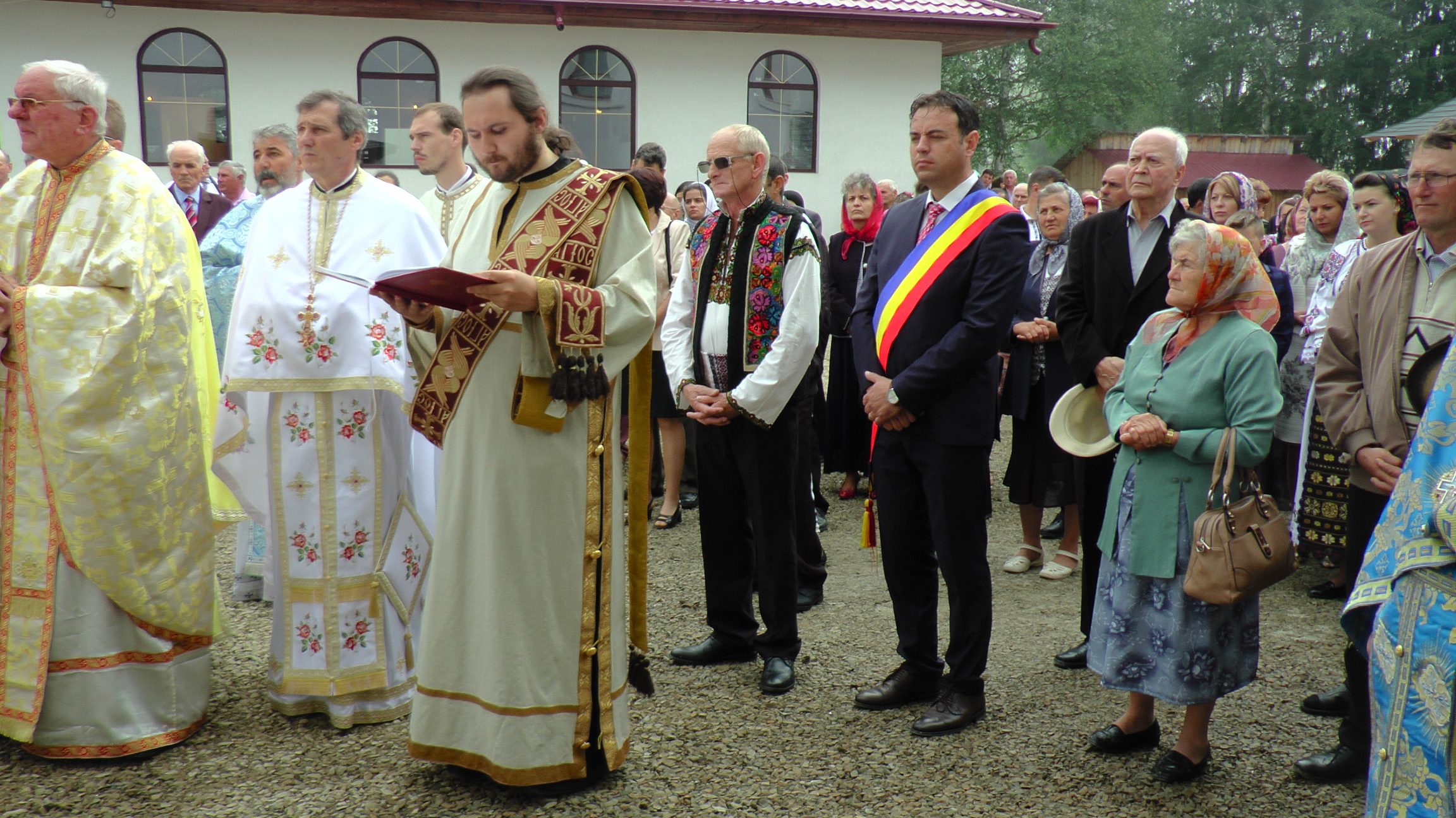 IPS Arhiepiscop Pimen, la Poiana Stampei: „Dumnezeu este Cel care desăvârşeşte lucrul mâinilor noastre”