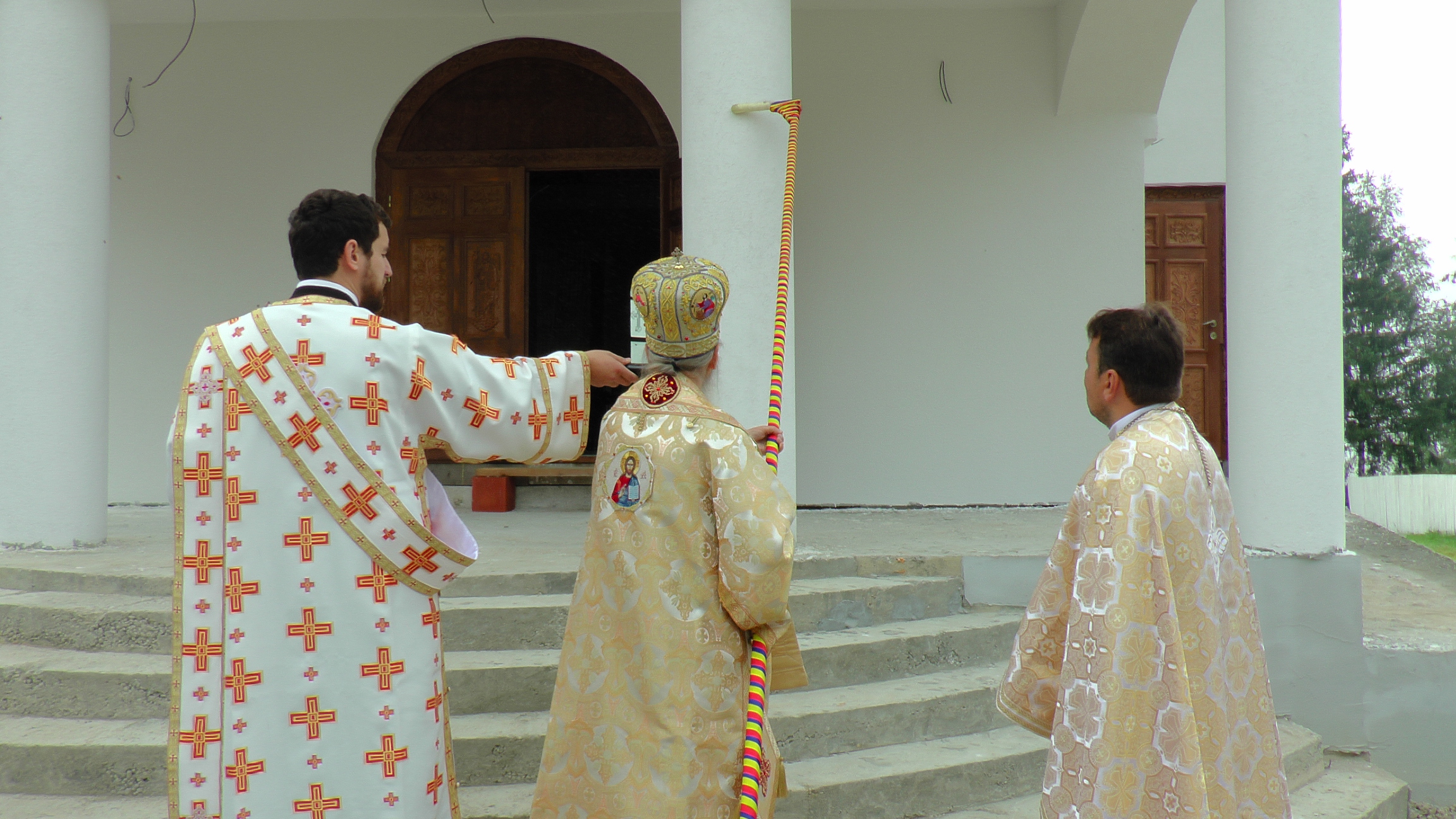 IPS Arhiepiscop Pimen, la Poiana Stampei: „Dumnezeu este Cel care desăvârşeşte lucrul mâinilor noastre”