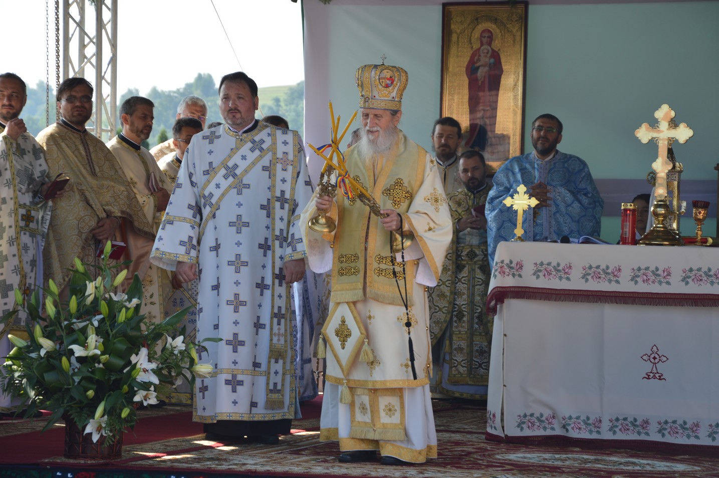 A fost sfinţită pictura bisericii din Botoşana