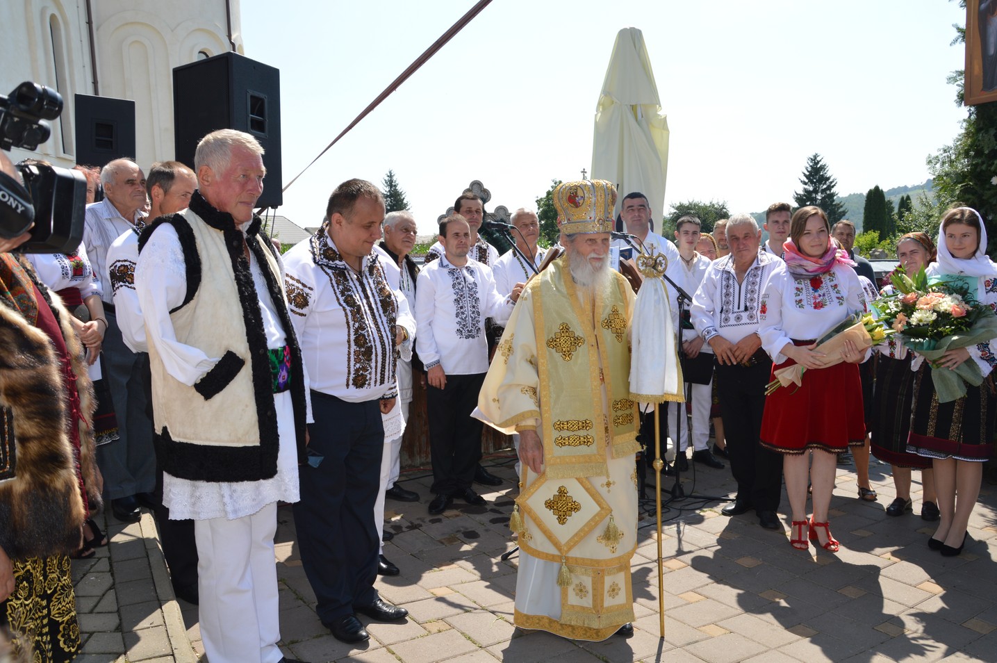 A fost sfinţită pictura bisericii din Botoşana