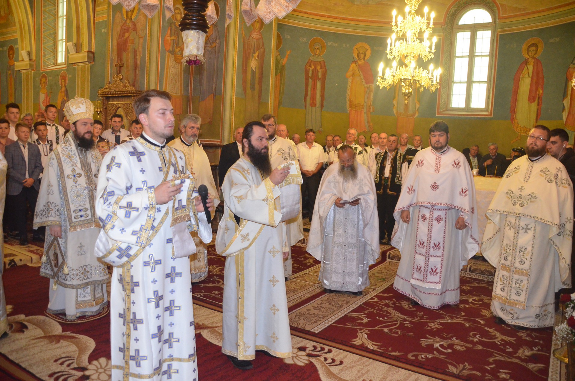 PS Damaschin: „Dumnezeu ne ştie viaţa noastră cu bunele şi cu mai puţin bunele ei”