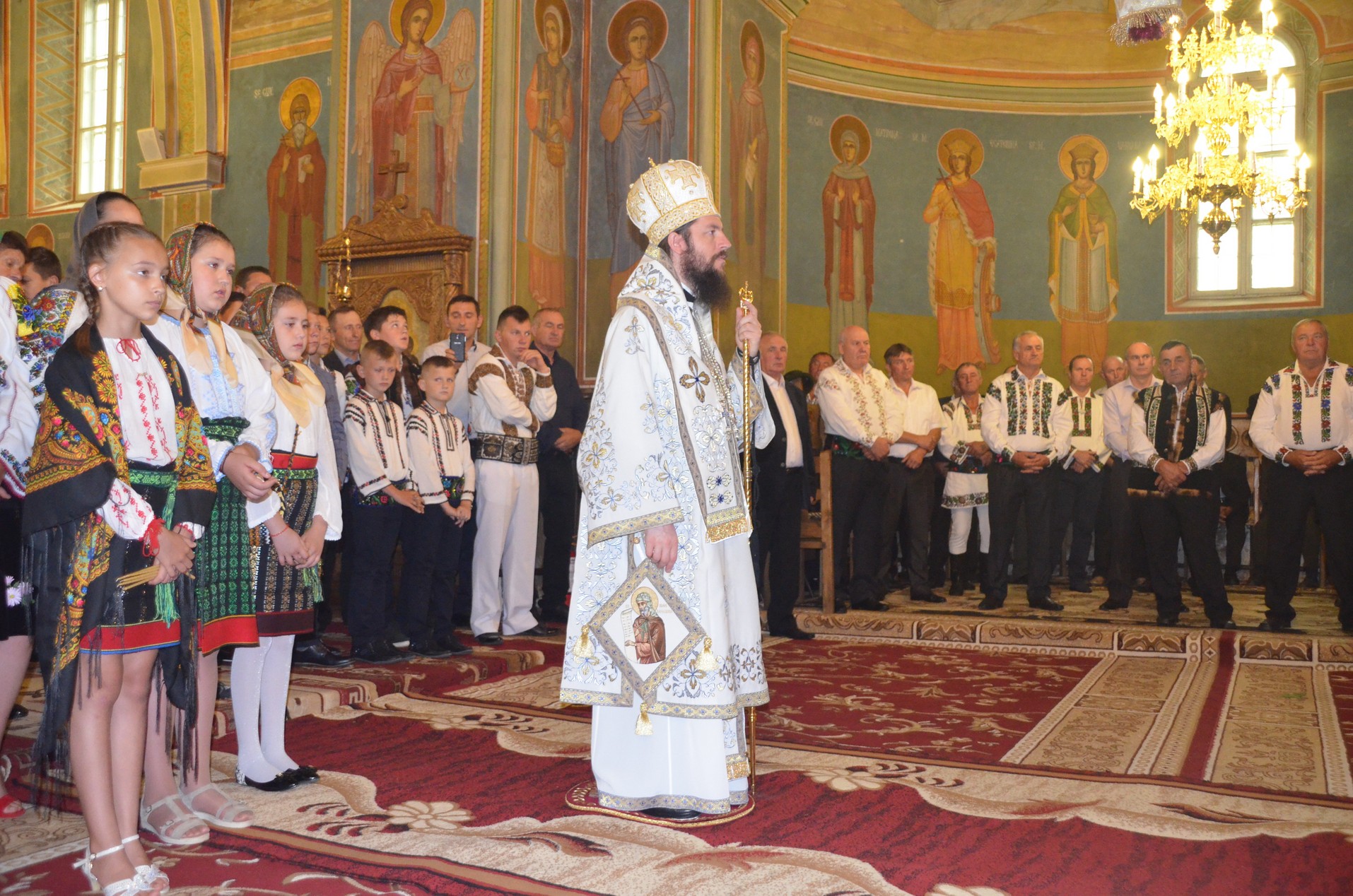 PS Damaschin: „Dumnezeu ne ştie viaţa noastră cu bunele şi cu mai puţin bunele ei”