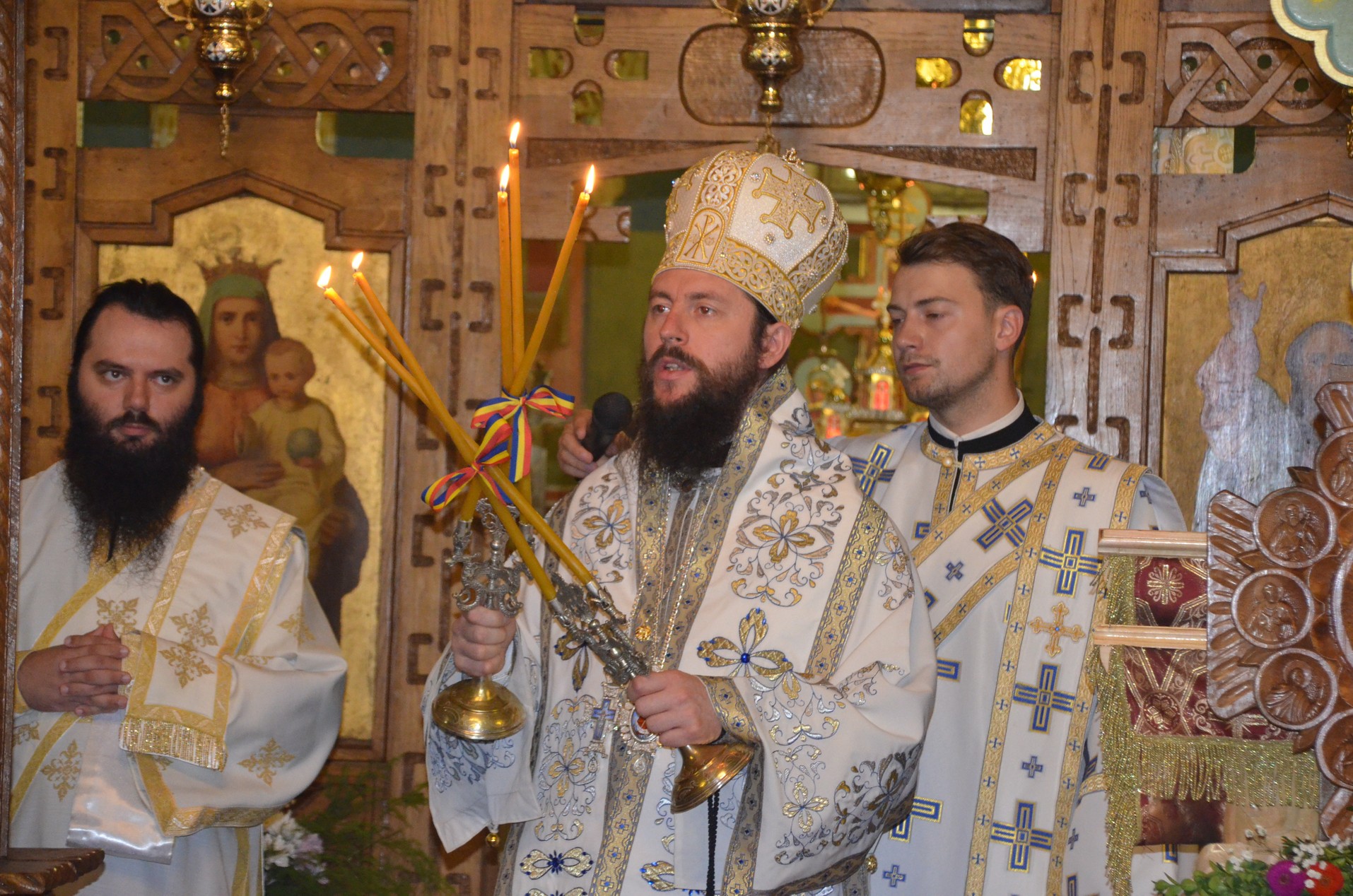 PS Damaschin: „Dumnezeu ne ştie viaţa noastră cu bunele şi cu mai puţin bunele ei”