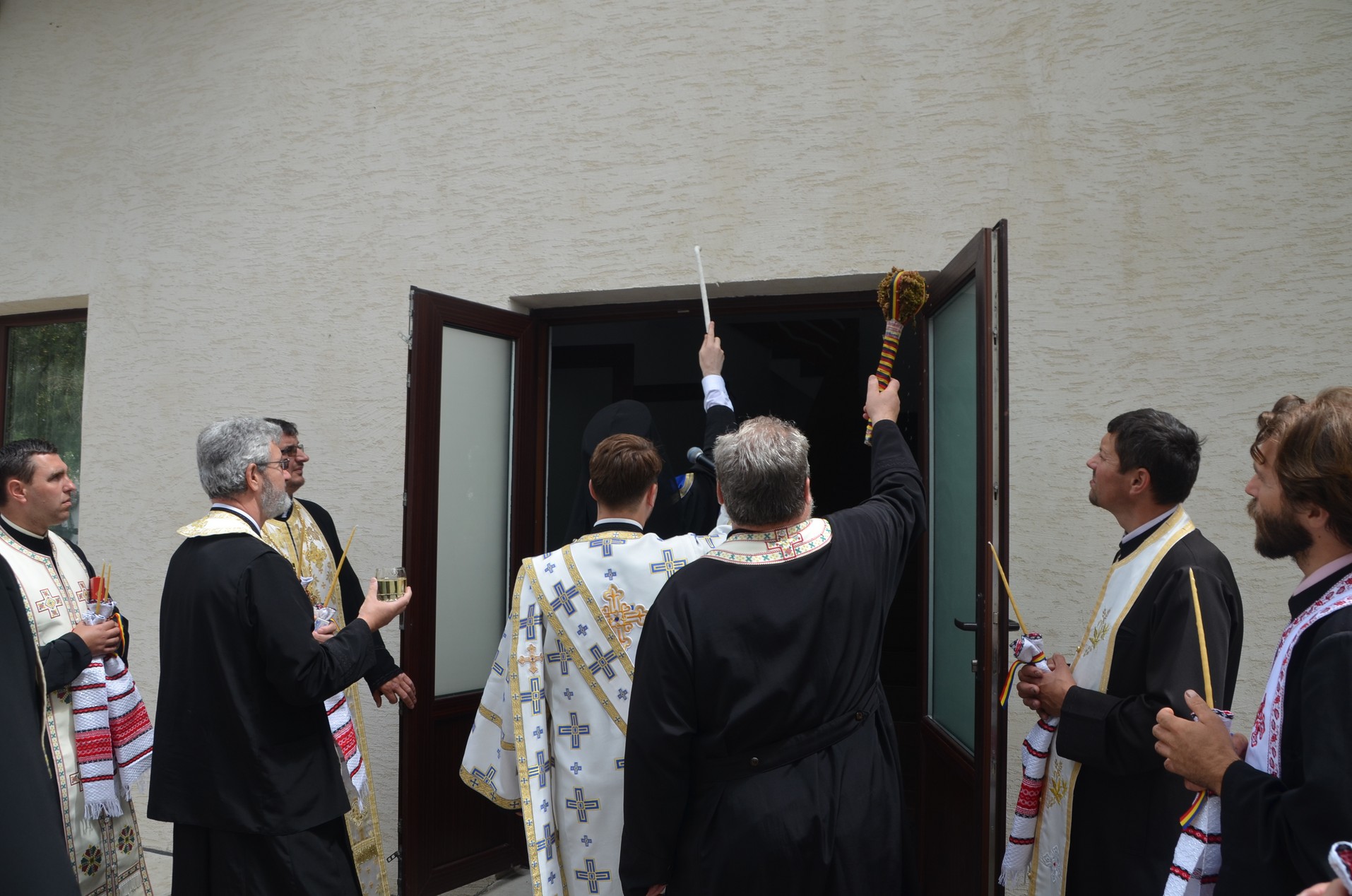 PS Damaschin: „Dumnezeu ne ştie viaţa noastră cu bunele şi cu mai puţin bunele ei”