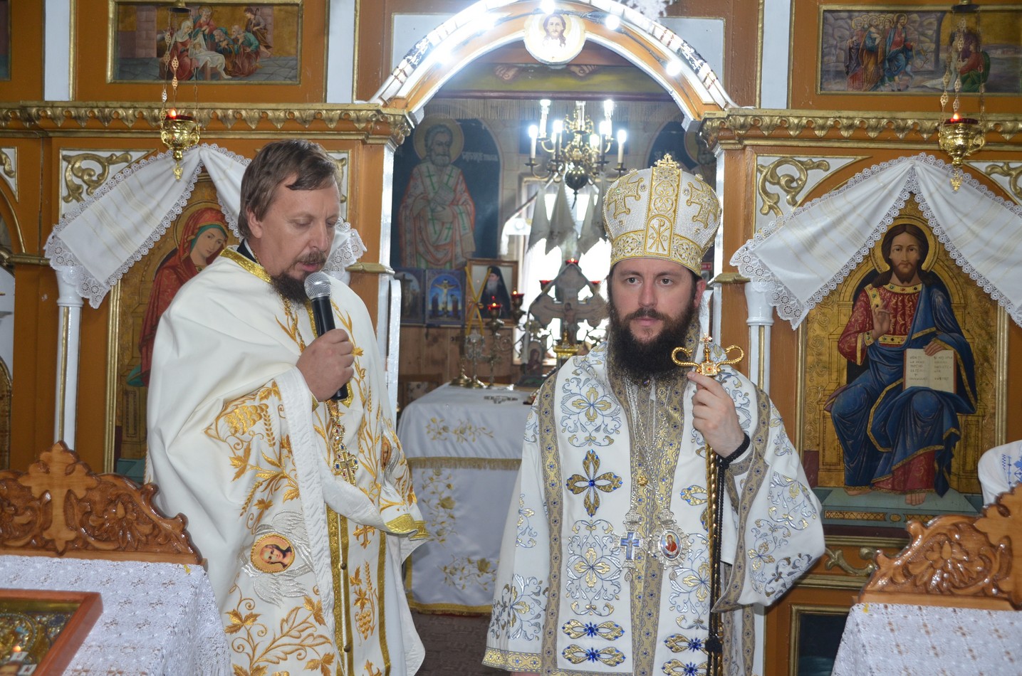 PS Damaschin: „Să facem cele ale credinţei şi se va înmulţi credinţa noastră!”