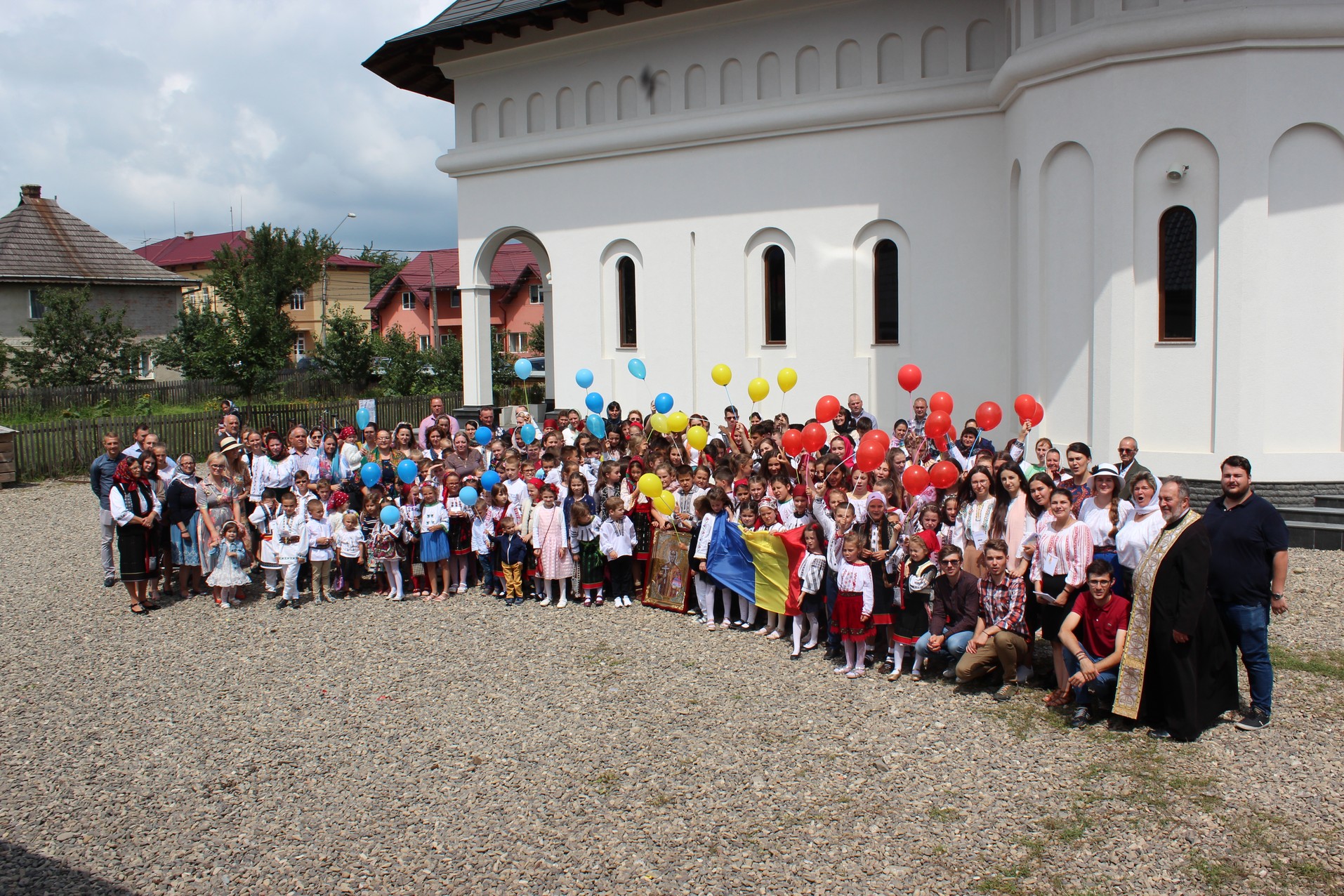 Tabăra de vară „Suflet bucovinean”, la cea de-a II-a ediţie, dedicată Centenarului Marii Uniri