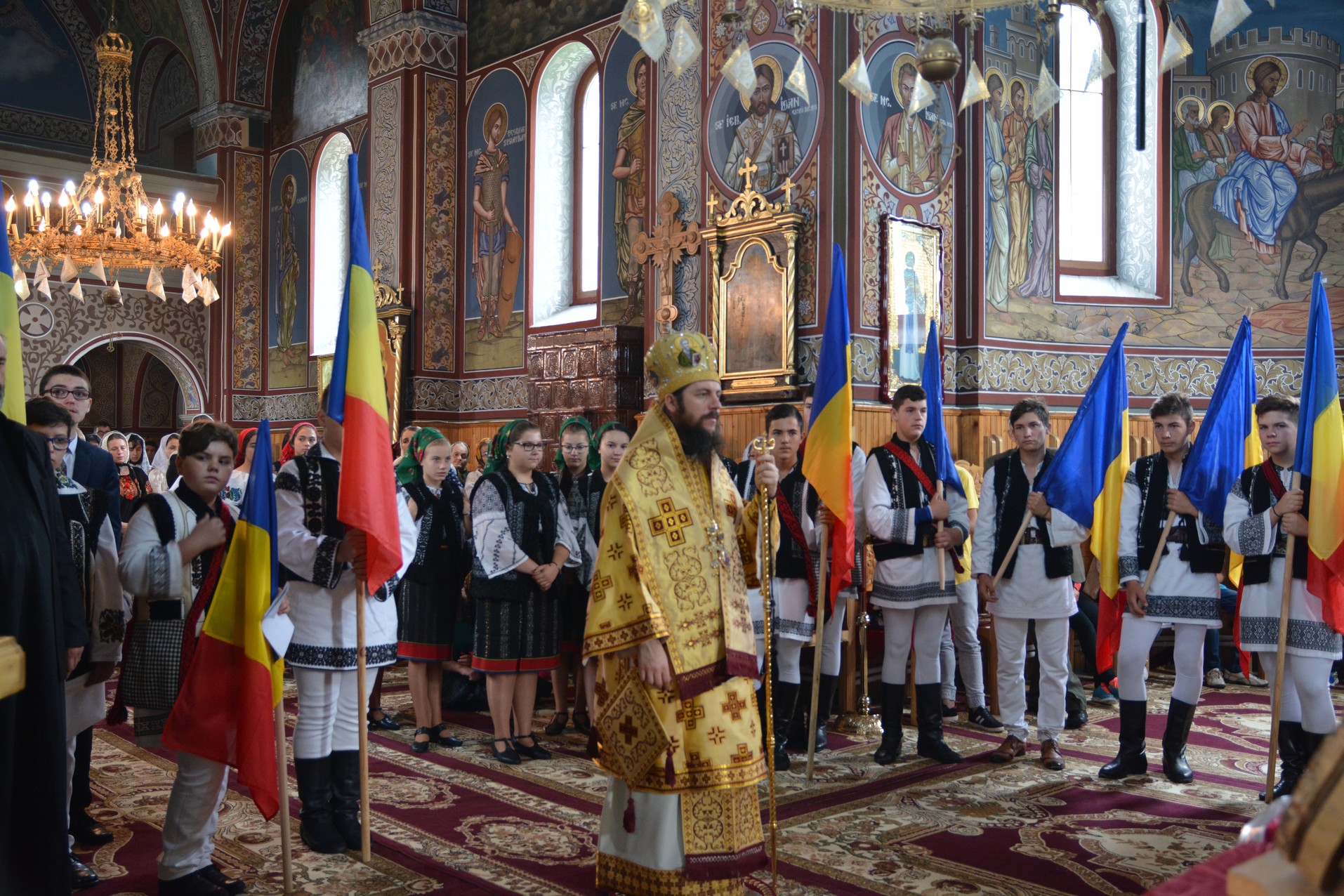 Preasfințitul Damaschin, către tinerii Taberei de la Putna: „Nu intrați în șuvoiul nedreptății, al imposturii, al fățărniciei”