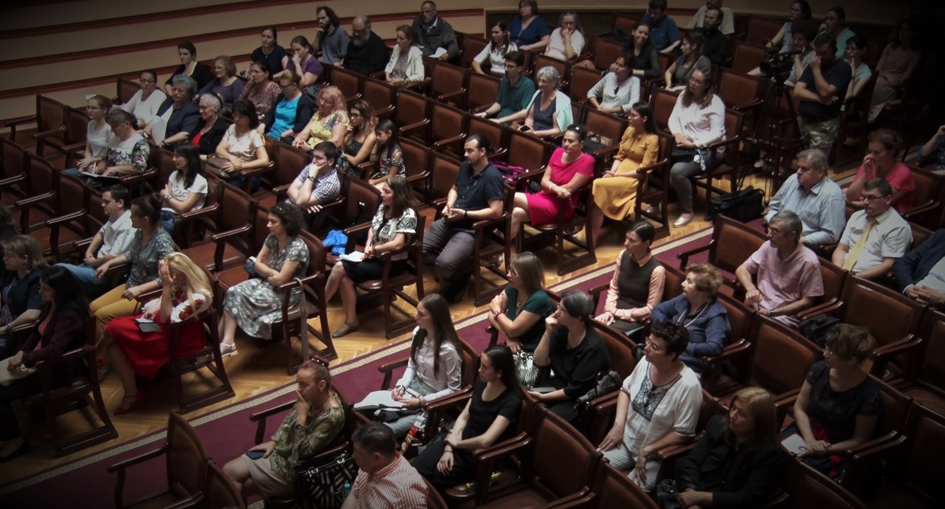 (Video) „Strategia națională de educație parentală” în dezbatere publică la Iași