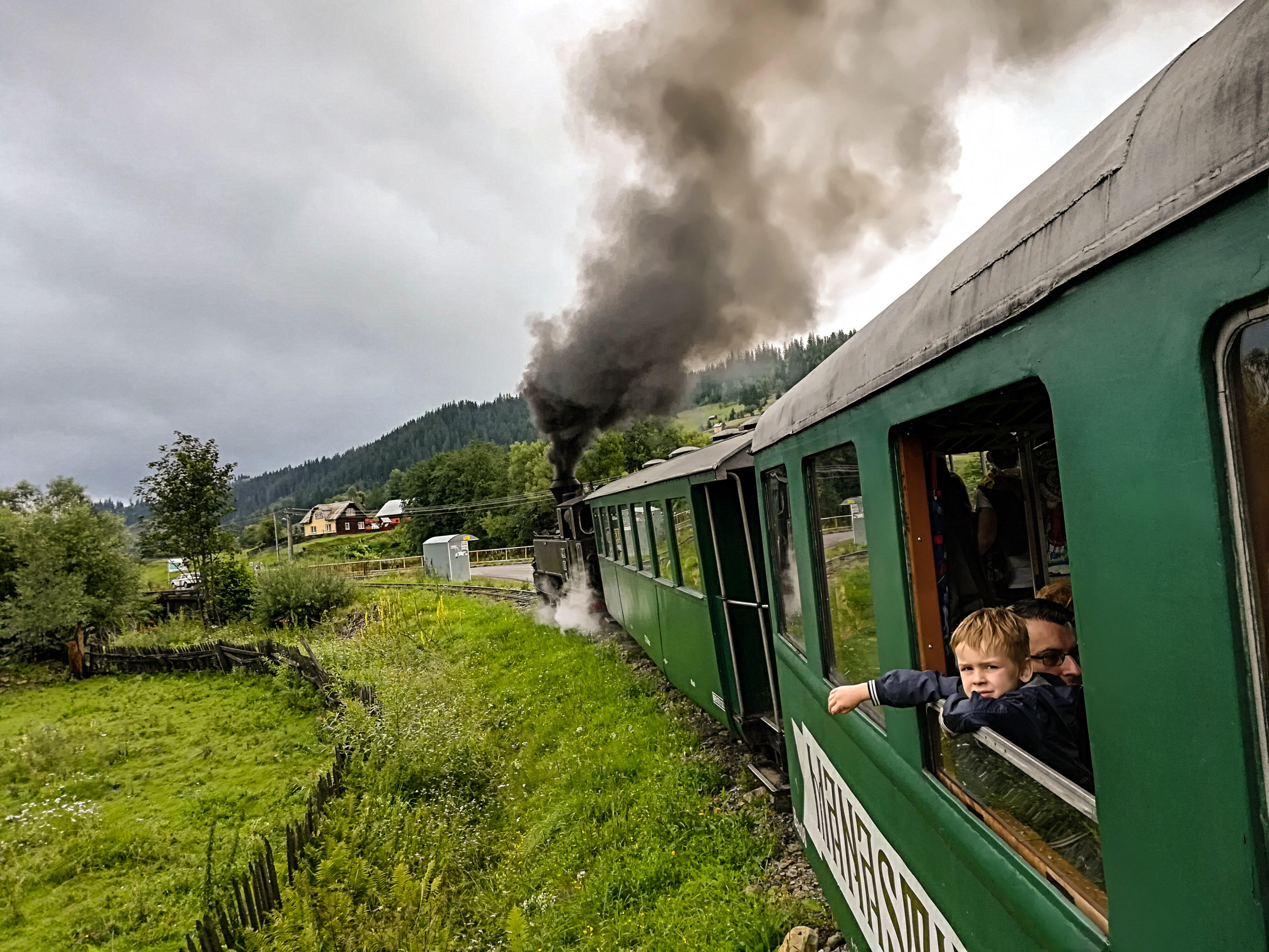 Tabăra tinerelor familii din Europa de Nord, în nordul României Tabăra tinerelor familii din Europa de Nord, în nordul României