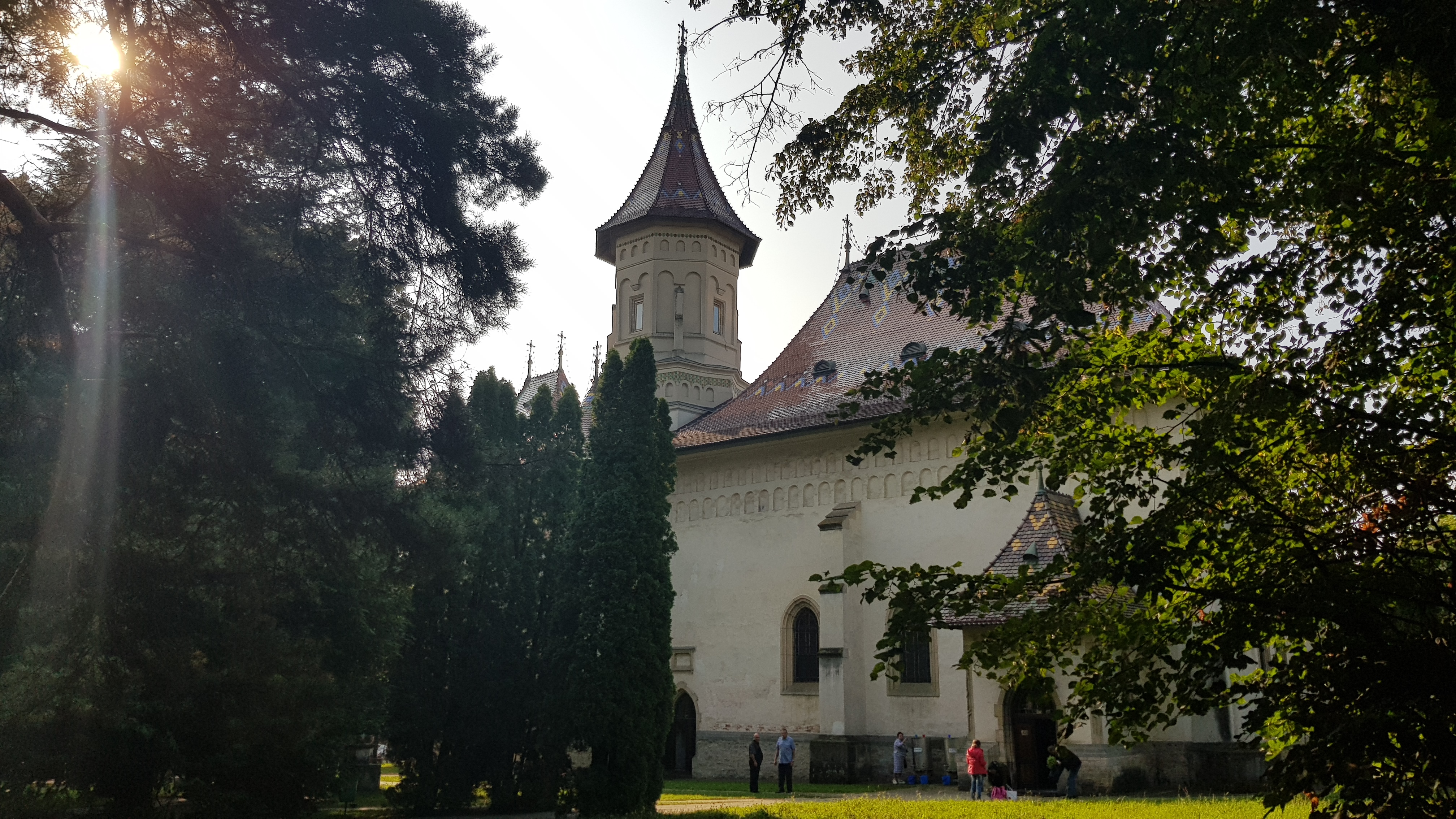 Sfânta Liturghie Arhierească, la Catedrala Arhiepiscopală „Sfântul Ioan cel Nou de la Suceava”