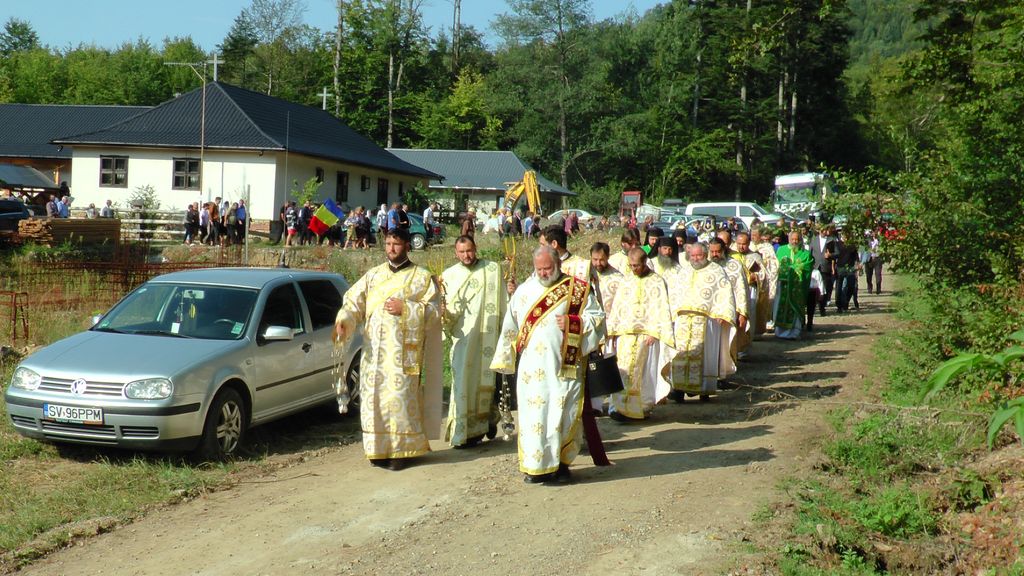 Schitul Sihăstria Râşca și-a sărbătorit ocrotitorul