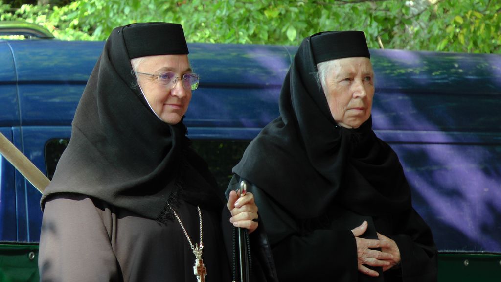 Schitul Sihăstria Râşca și-a sărbătorit ocrotitorul