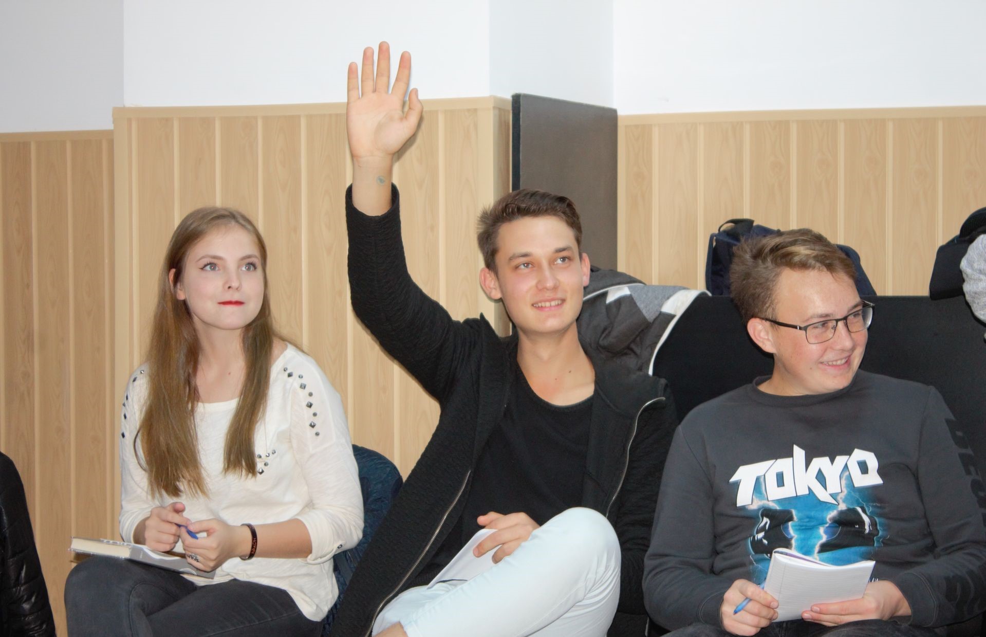 Investește în TINE(ri). #Experiență.#COOL(tură).#Formare