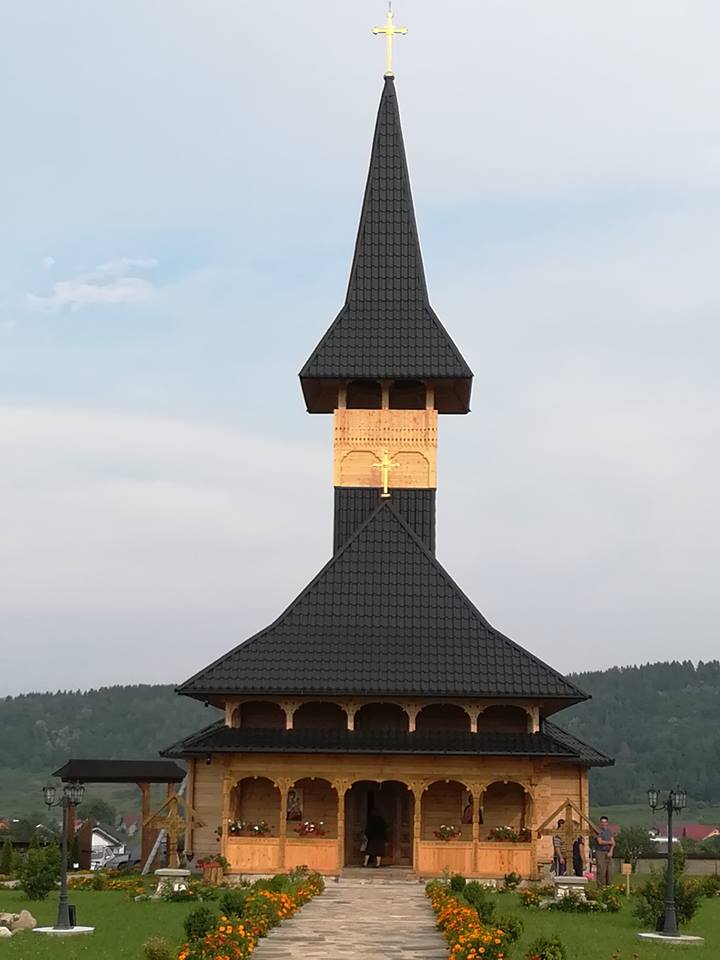 Noua biserică din satul Suha, construită în numai 6 luni, va fi sfințită în această duminică