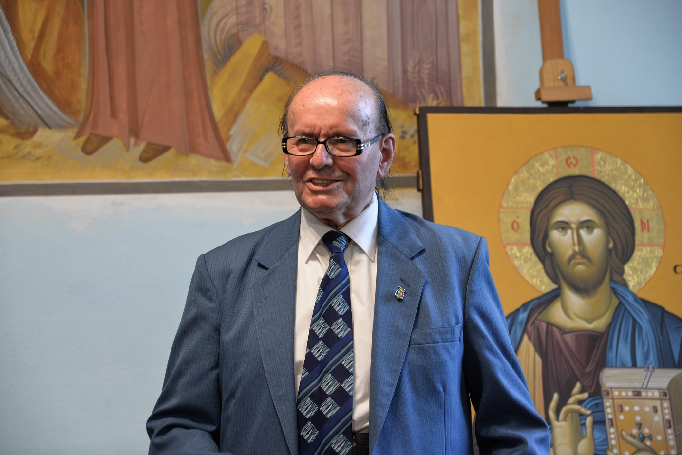 A trecut la cele veșnice profesorul ieșean Constantin Străchinaru, fost deținut politic timp de 14 ani