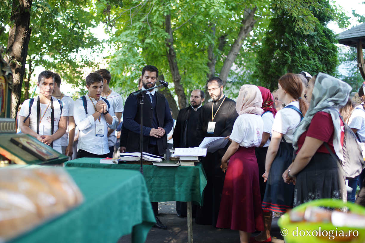 Liturghie, ateliere și Festivalul Bucuriei în a doua zi a ITOM Liturghie, ateliere și Festivalul Bucuriei în a doua zi a ITOM