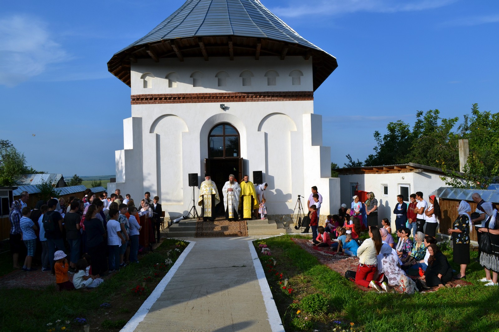 Slujbă misionară în Parohia Unguroaia, Protopopiatul Botoşani Slujbă misionară în Parohia Unguroaia, Protopopiatul Botoşani