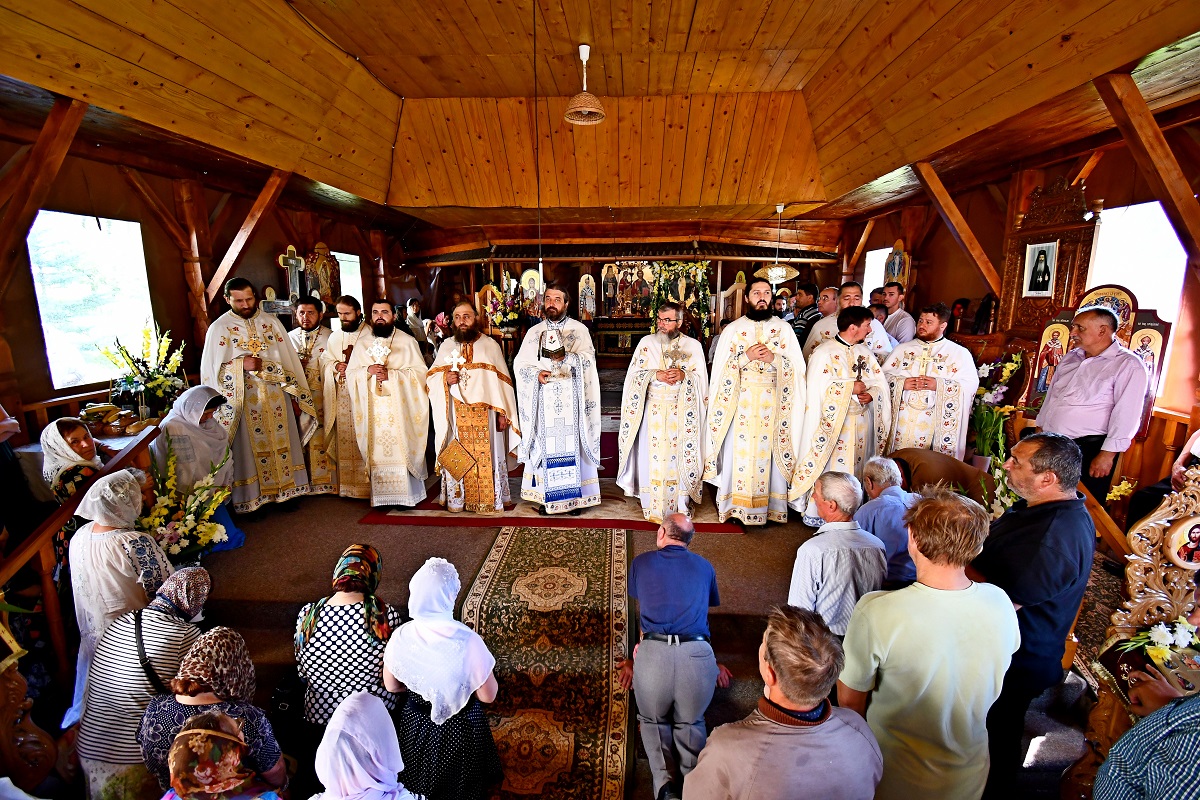 Schimbarea la Faţă a Domnului, sărbătorită de mii de credincioşi