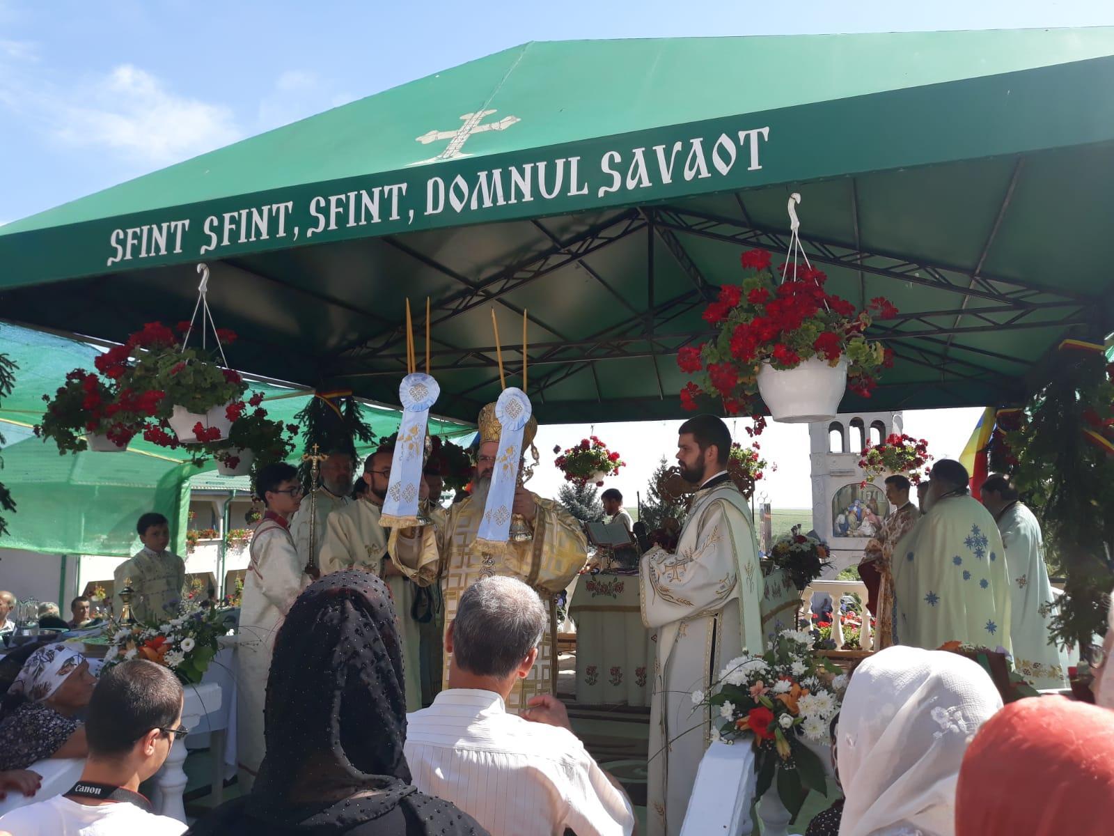 Binecuvântări arhiereşti în Episcopia Huşilor