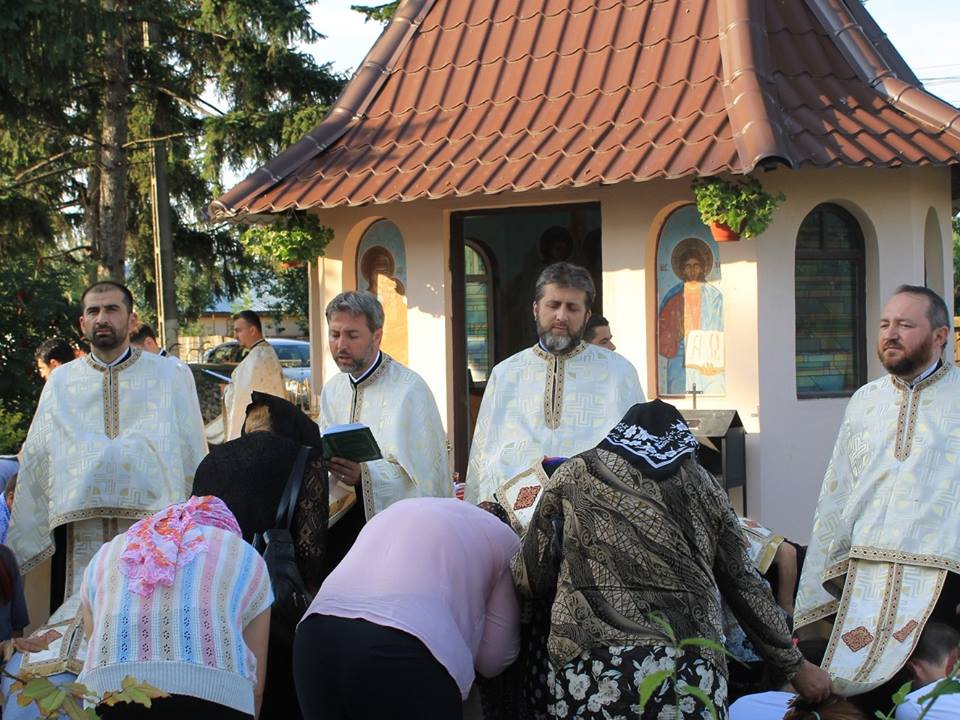 Parohia Conţeşti, binecuvântată de Sfântul Gheorghe Pelerinul