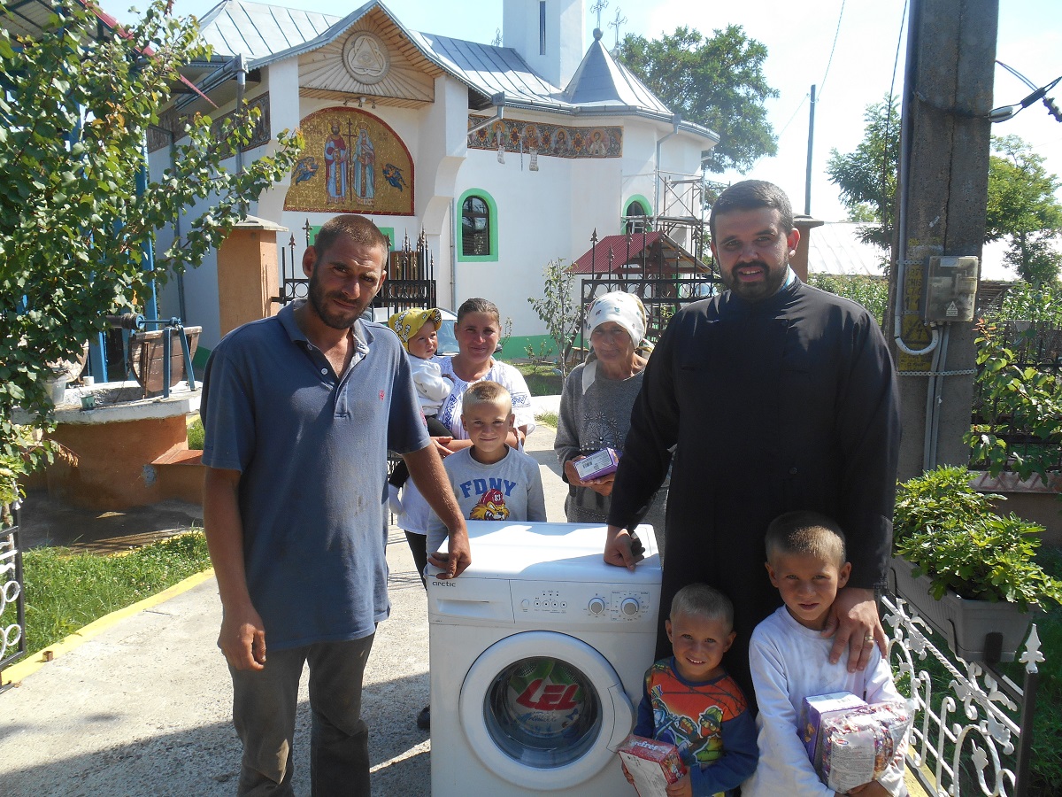 Proiectul misionar-filantropic „Școala luminii”, în parohiile Chișcăreni și Sat Nou