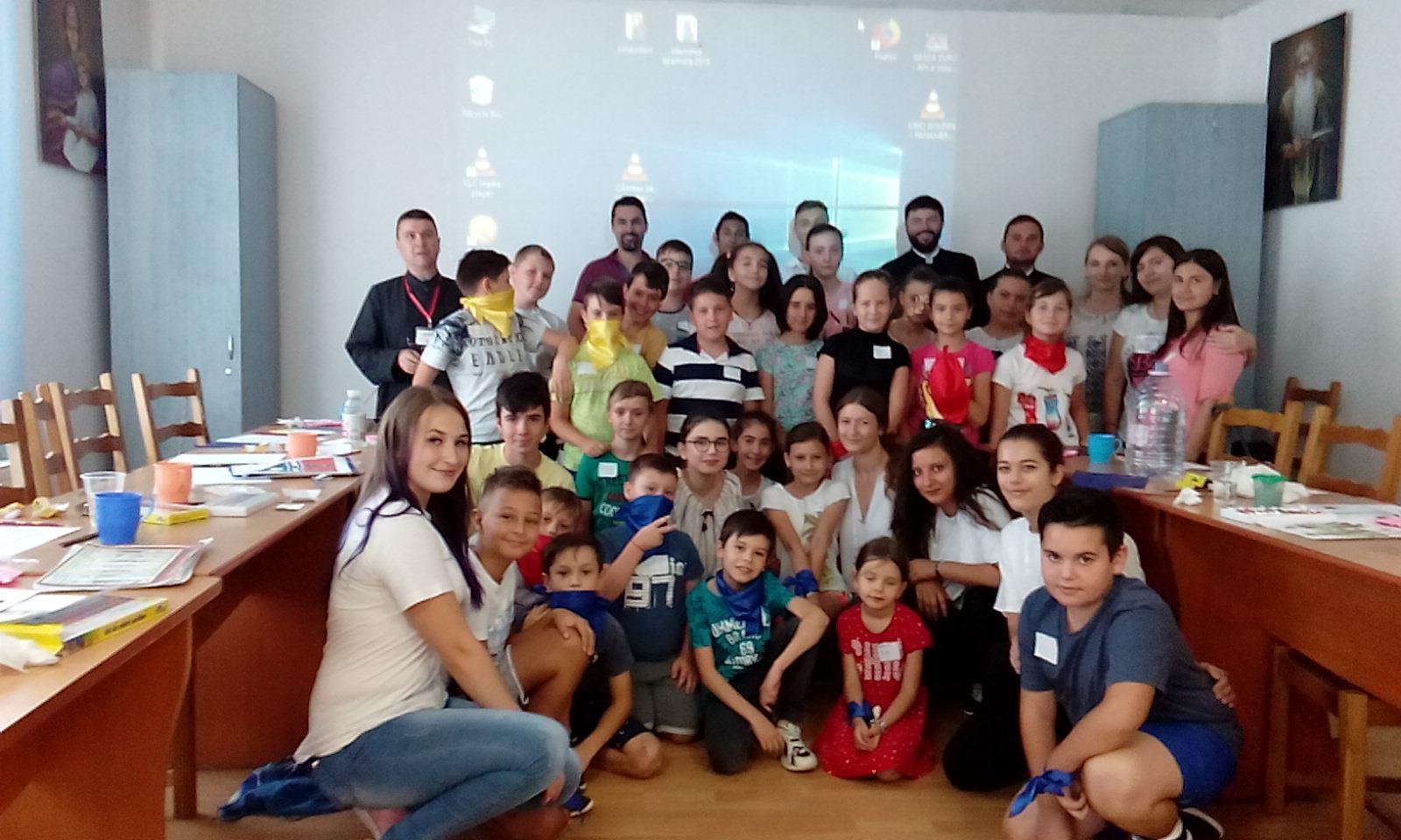 Şcoli de vară pentru tinerii din Moldova Şcoli de vară pentru tinerii din Moldova