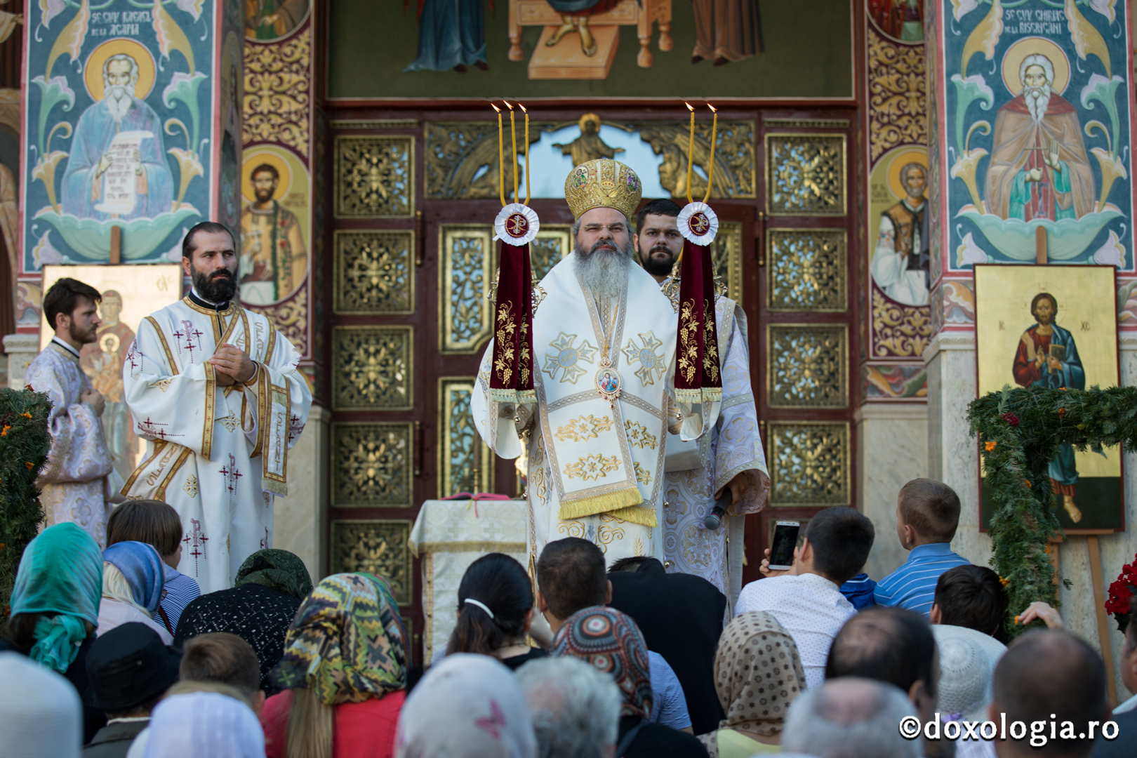 Sfinții Nemțeni: Liturghie arhierească în cinstea Sfântului Ioan Iacob, la biserica Seminarului Teologic de la Mănăstirea Neamț