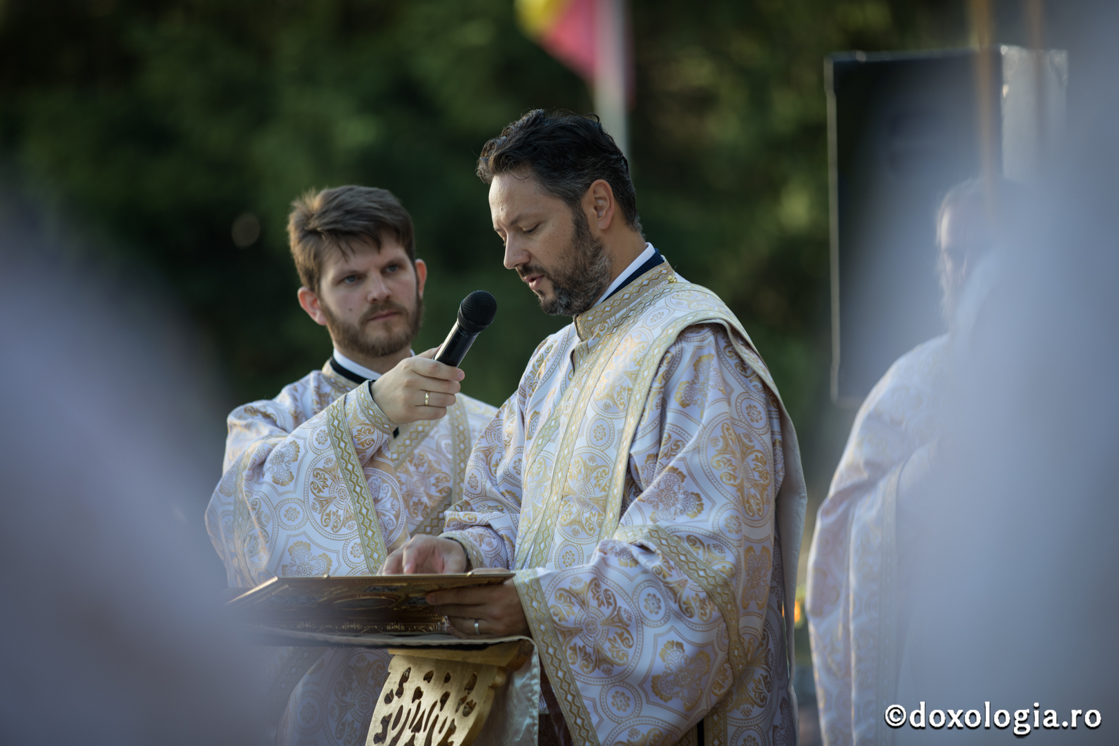 Sfinții Nemțeni: Liturghie arhierească în cinstea Sfântului Ioan Iacob, la biserica Seminarului Teologic de la Mănăstirea Neamț