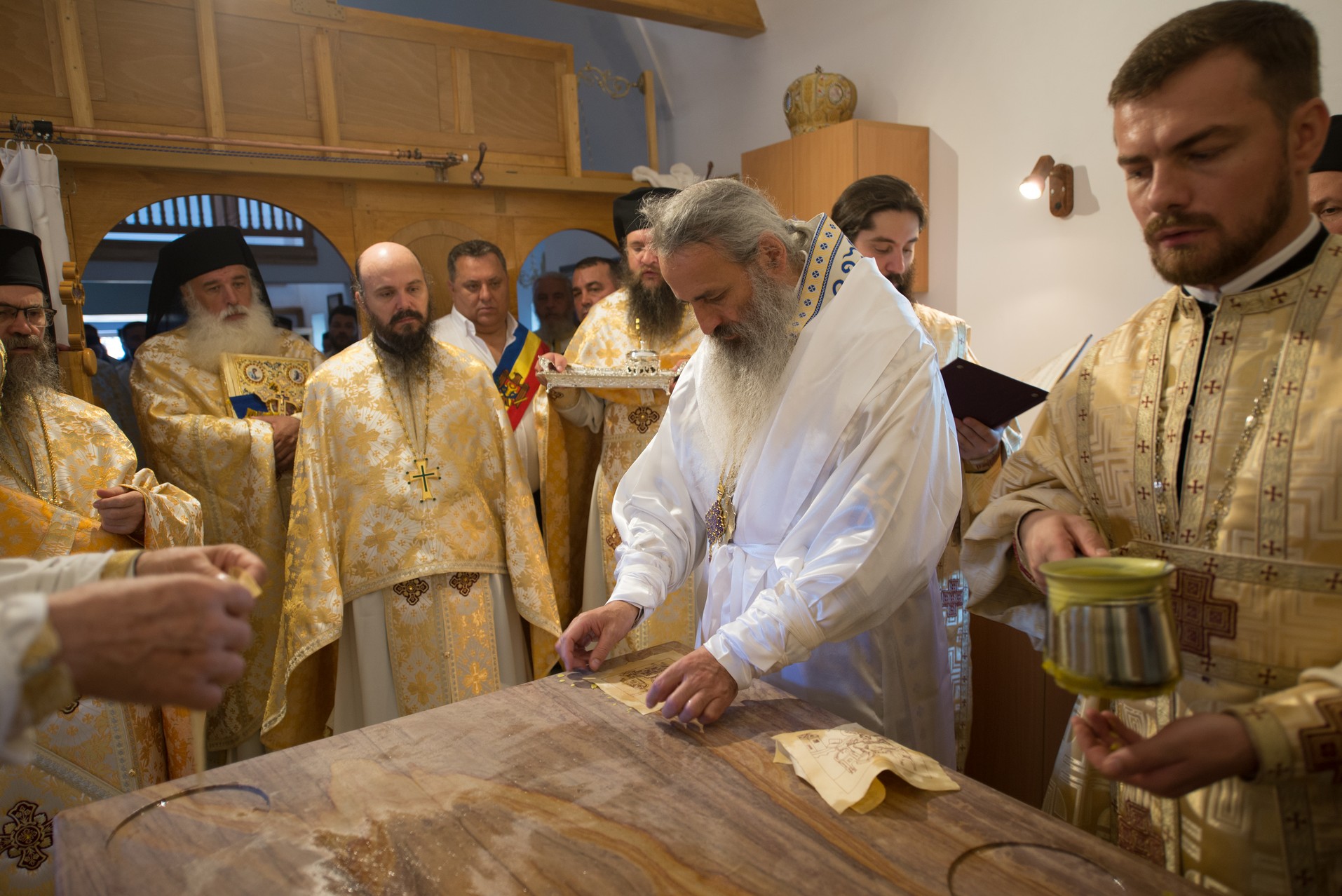 Sfințire de schit la Horodiștea-Botoșani: „Lumea are nevoie de sfinţi pentru ca umanitatea să fie sănătoasă” Sfințire de schit la Horodiștea-Botoșani: „Lumea are nevoie de sfinţi pentru ca umanitatea să fie sănătoasă”