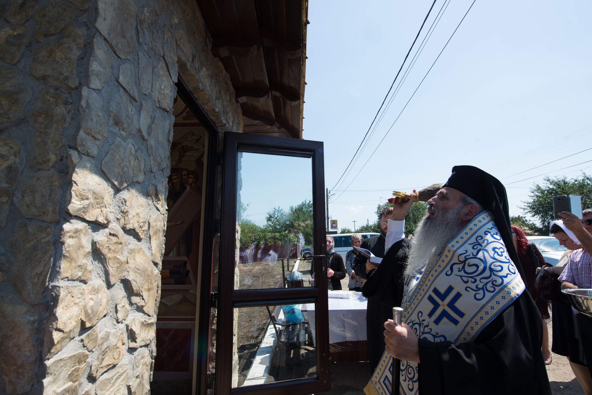 Sfințire de schit la Horodiștea-Botoșani: „Lumea are nevoie de sfinţi pentru ca umanitatea să fie sănătoasă” Sfințire de schit la Horodiștea-Botoșani: „Lumea are nevoie de sfinţi pentru ca umanitatea să fie sănătoasă”