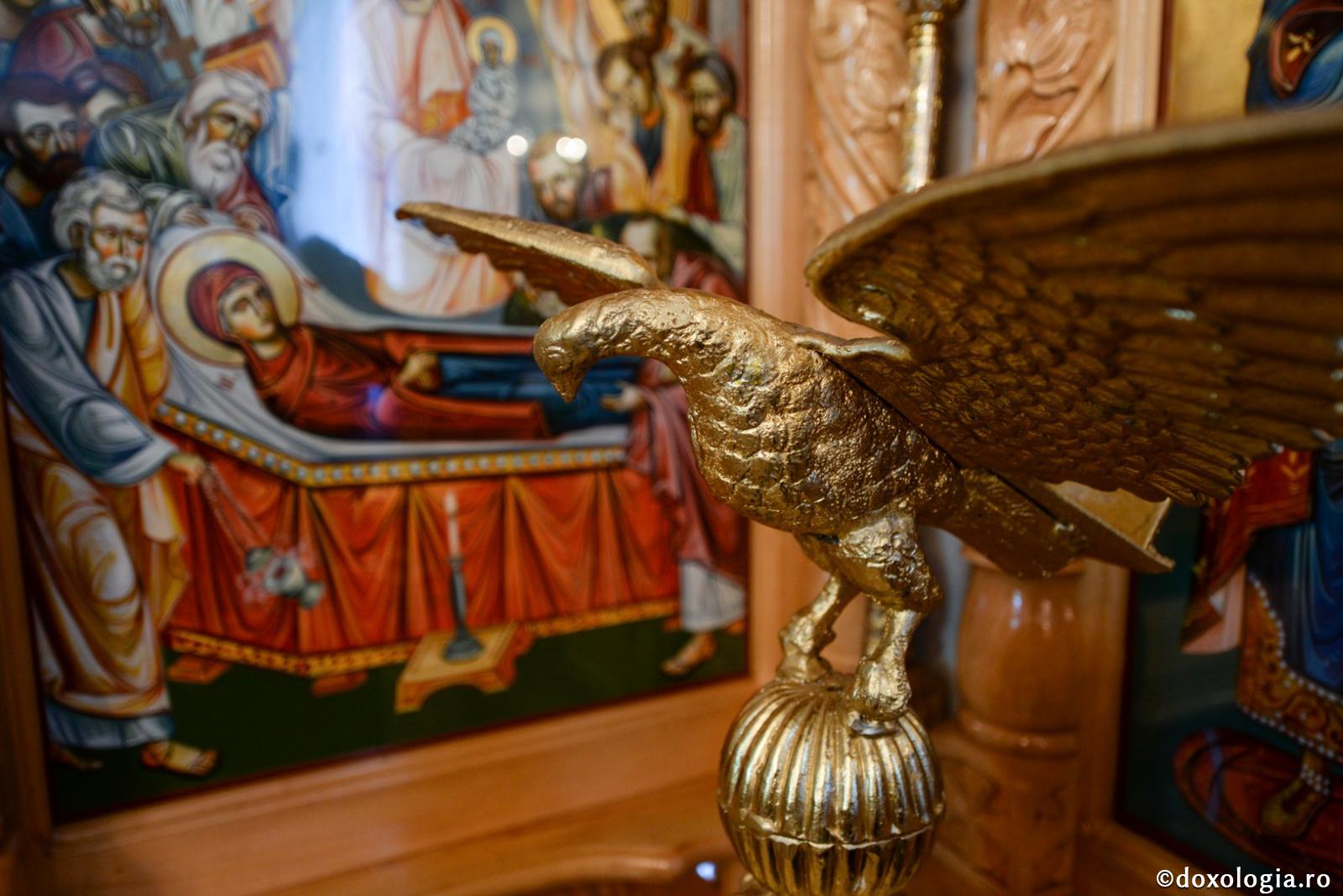 (Audio) „Suntem cu toții chemați să avem duh de răbdare!” - Arhim. Nichifor Horia